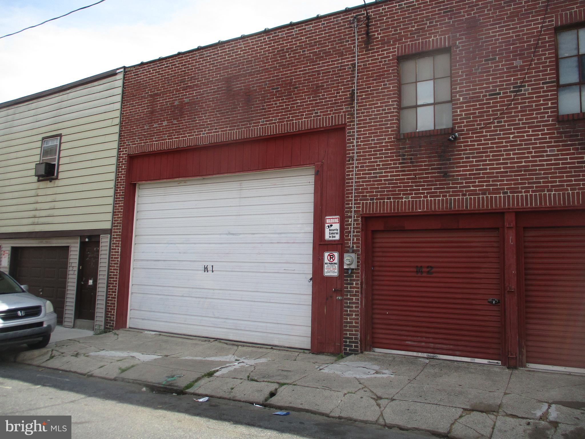 829 MULBERRY STREET