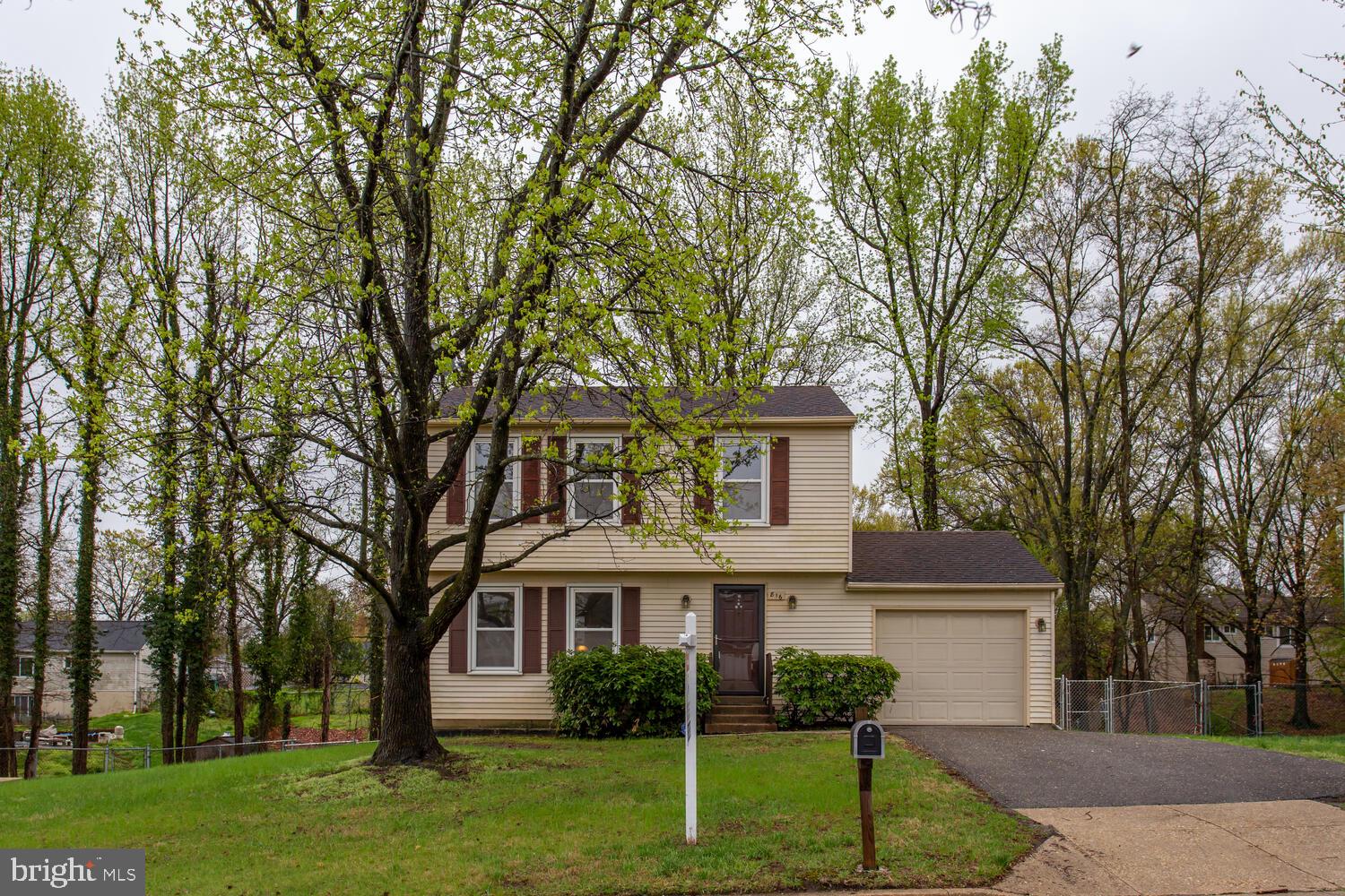 NEW ORCHARD ESTATES - Residential