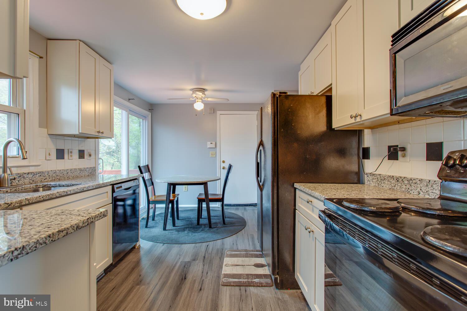 NEW ORCHARD ESTATES - Residential