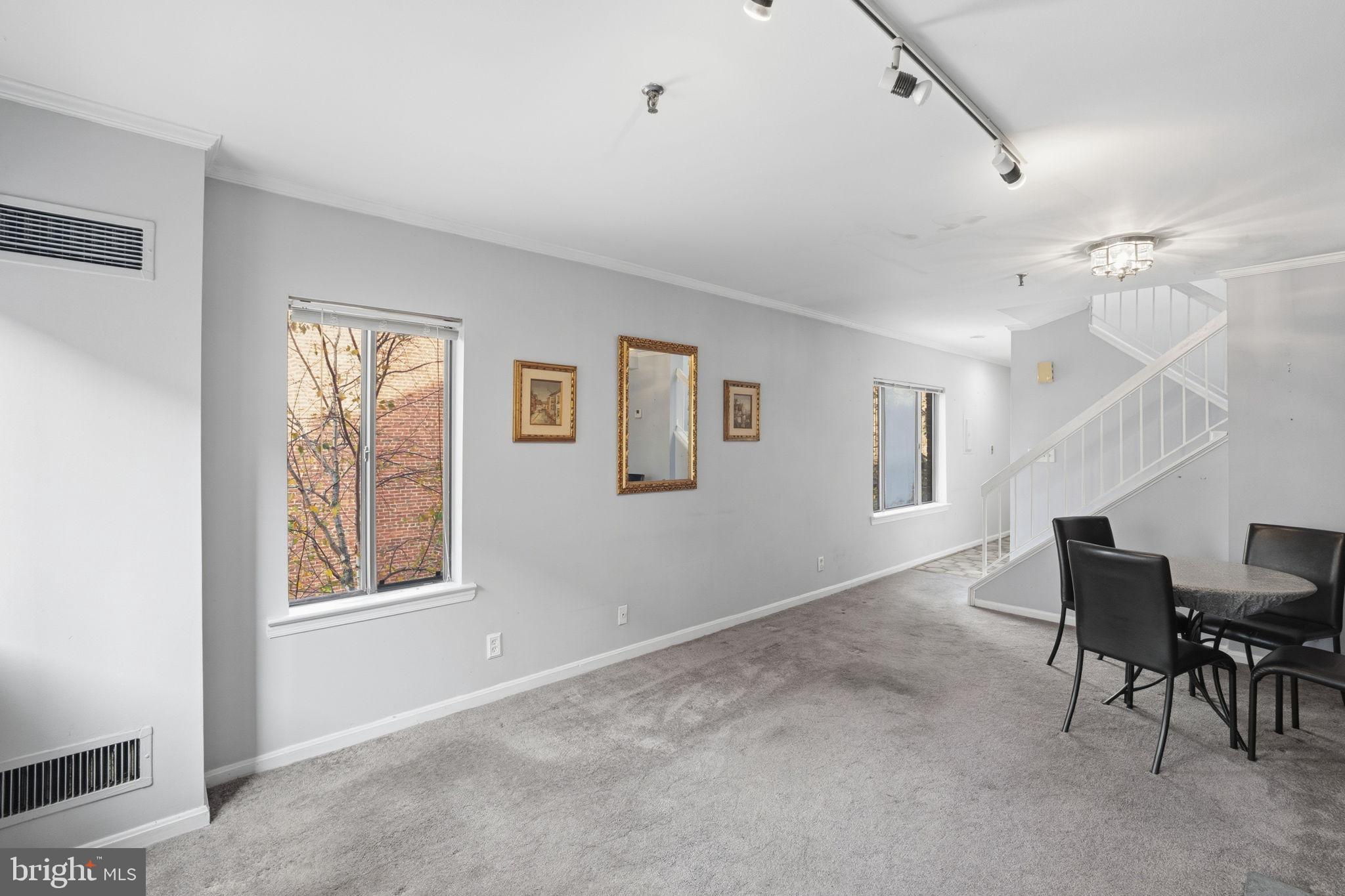 1066 PAPER MILL COURT NW 1066