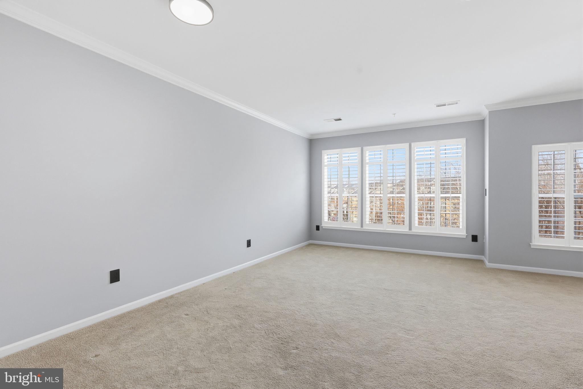 THE TOWNES CONDOMINIUM - Residential