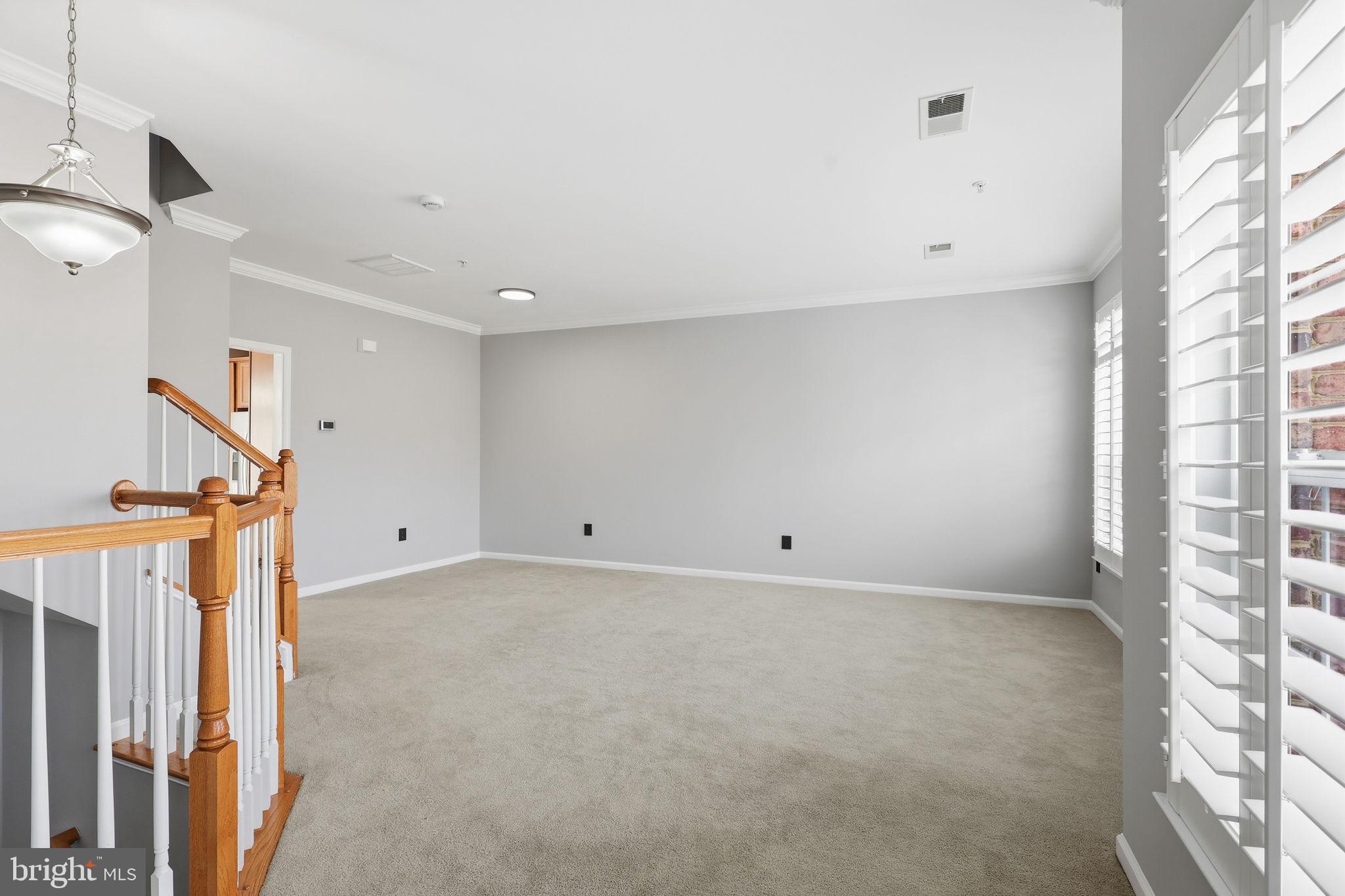 THE TOWNES CONDOMINIUM - Residential