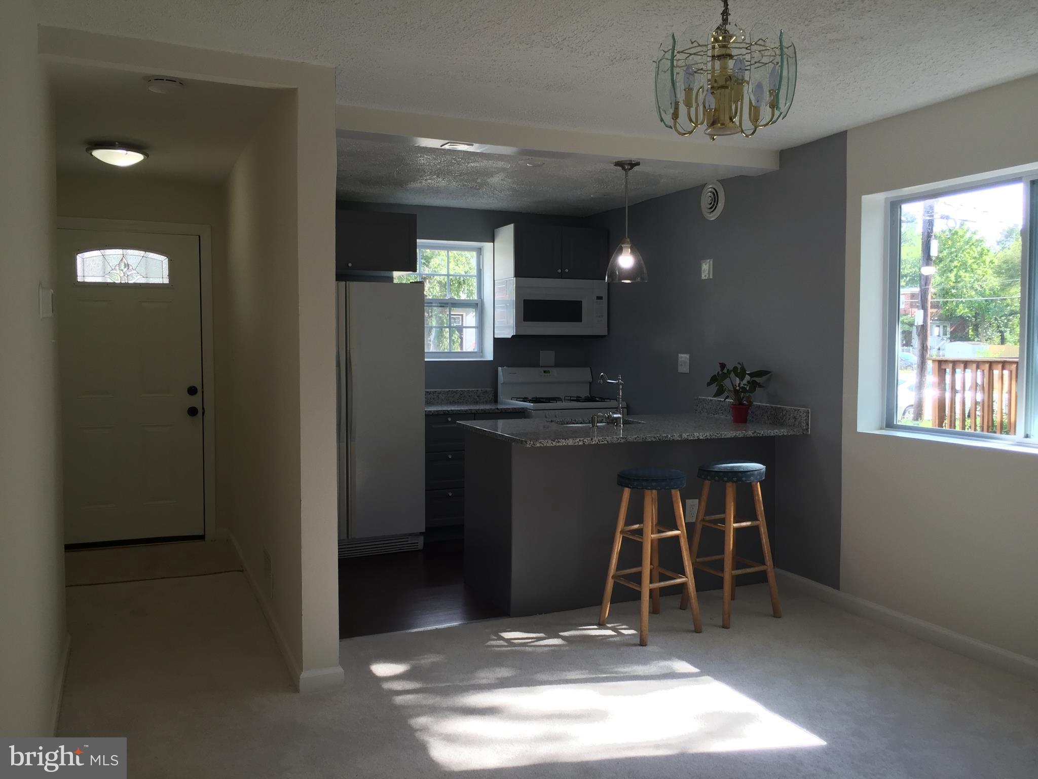 GLASSMANOR - Residential