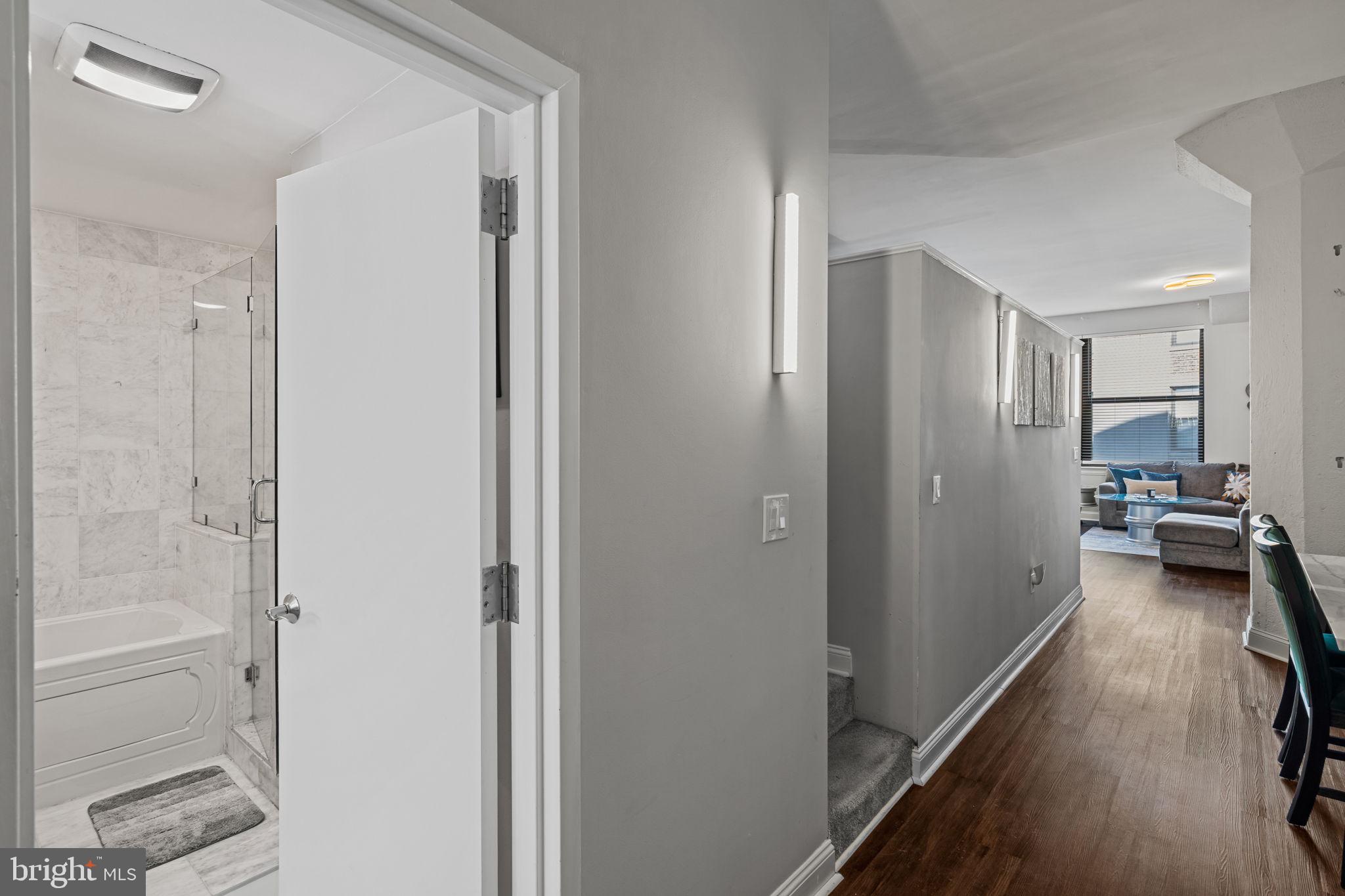 1100 S BROAD STREET 00 515C