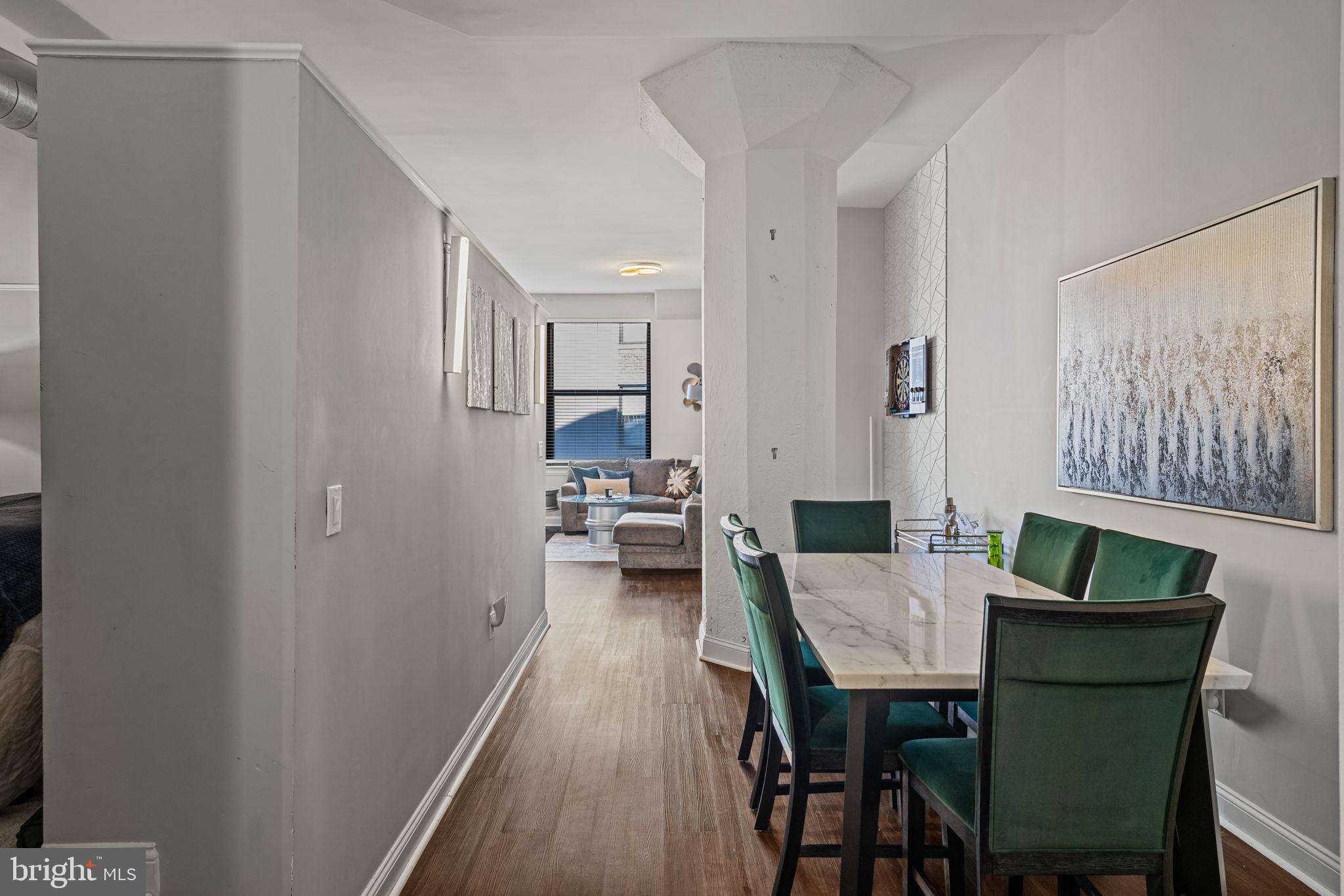 AVENUE OF THE ARTS - Residential