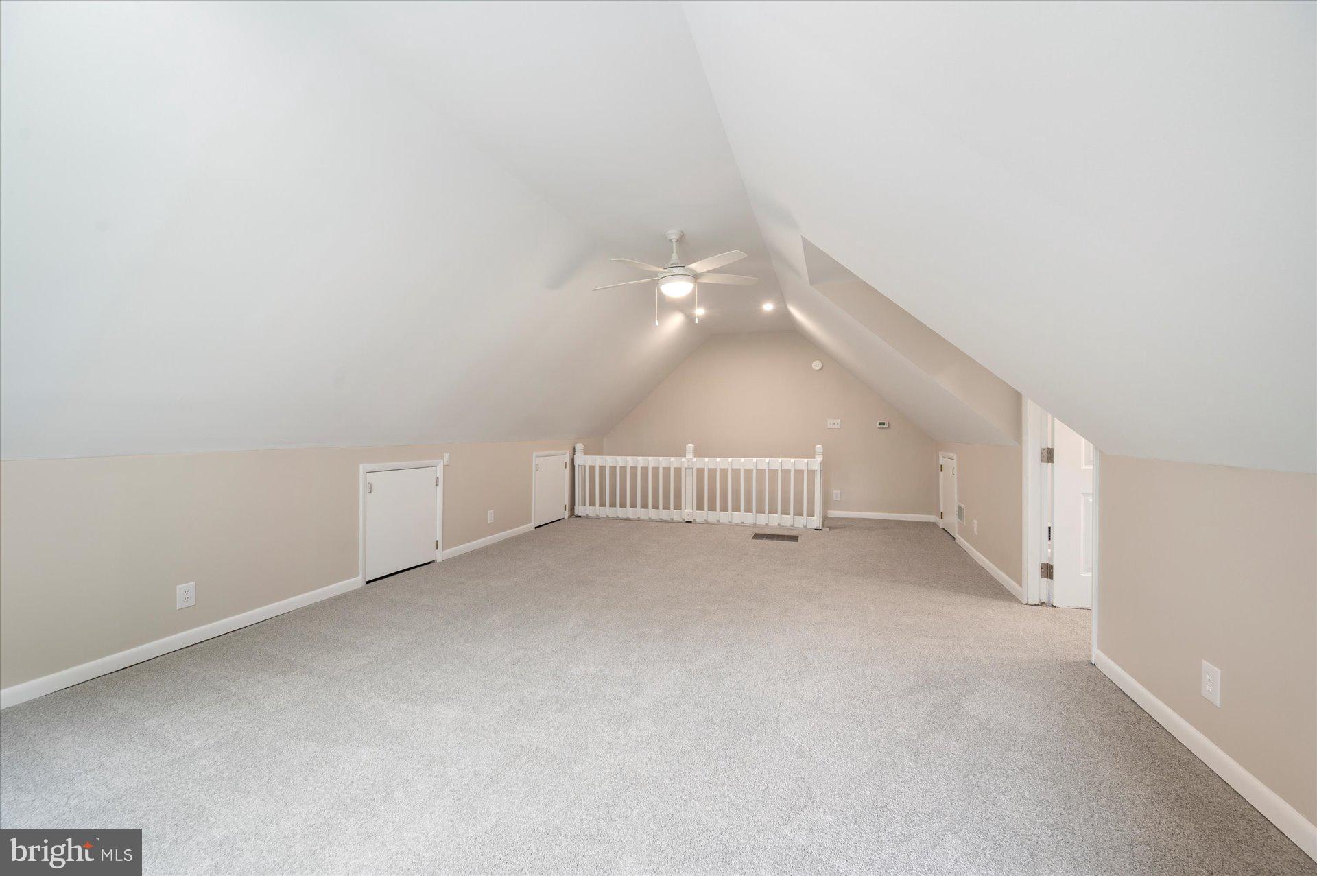 NOTTINGHAM WOODS - Residential