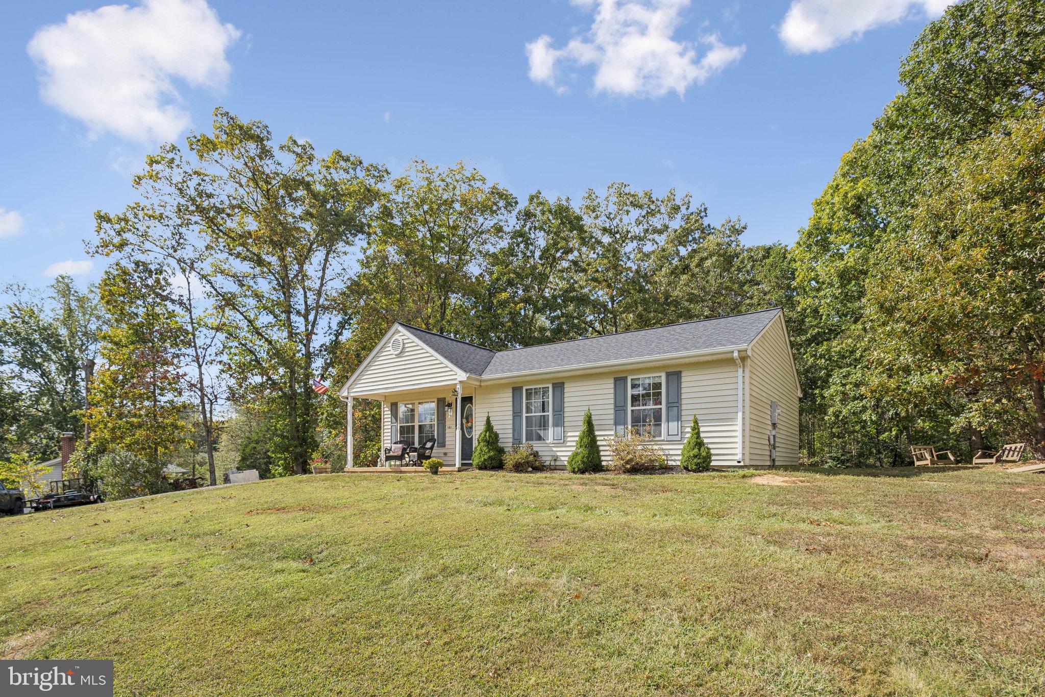 10019 PINE CONE LANE