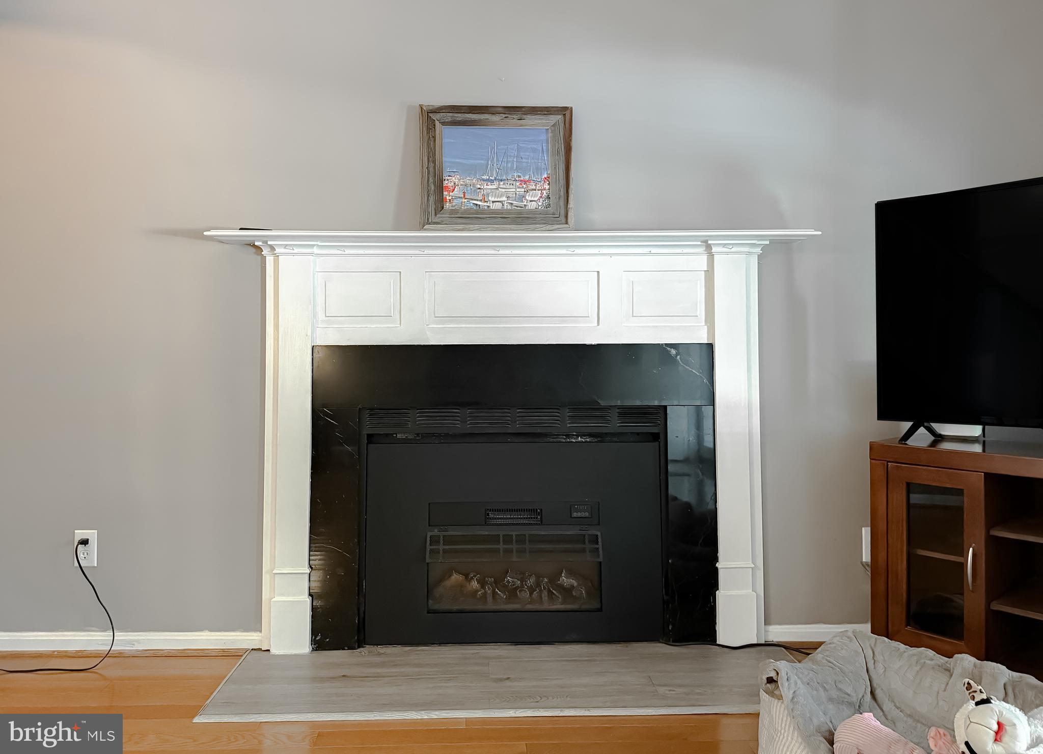 TWIN COVE - Residential