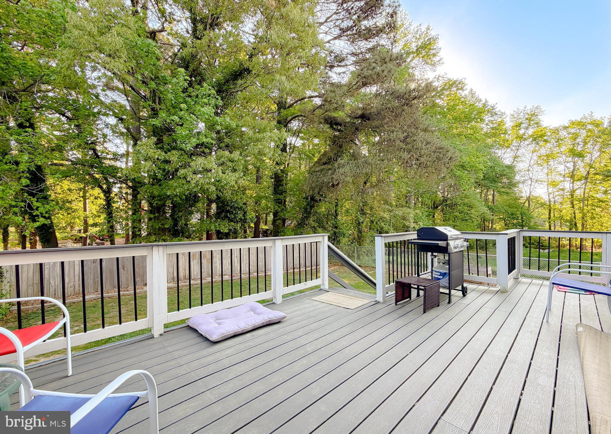 TWIN COVE - Residential