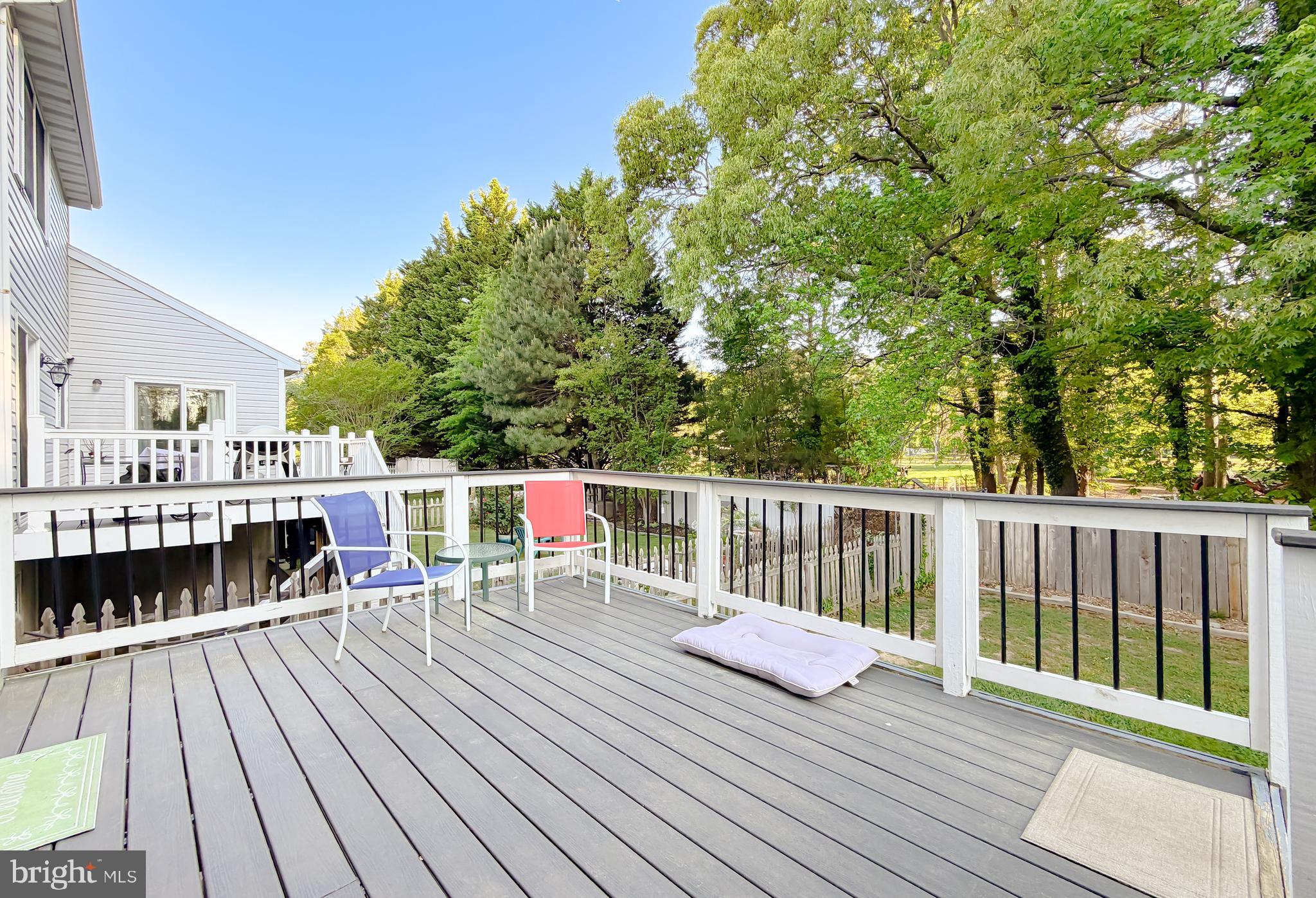 TWIN COVE - Residential