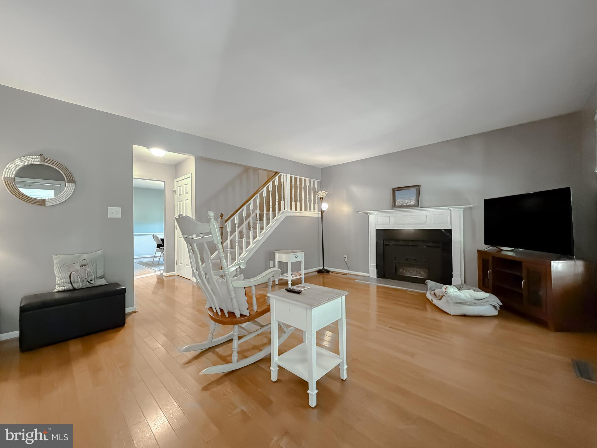 TWIN COVE - Residential