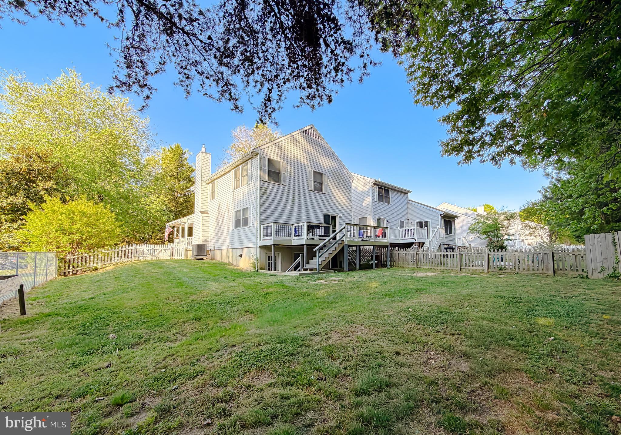 TWIN COVE - Residential