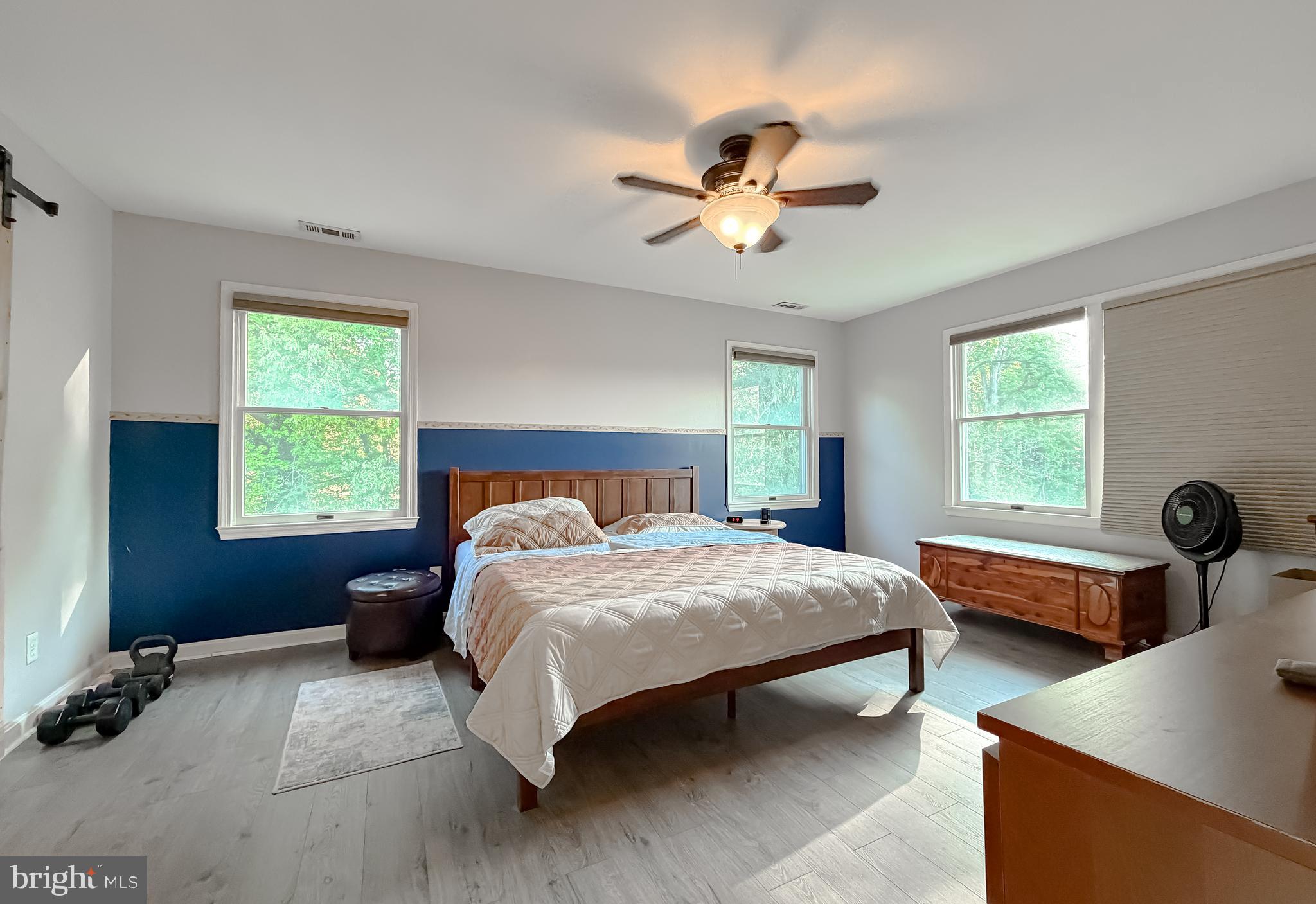 TWIN COVE - Residential