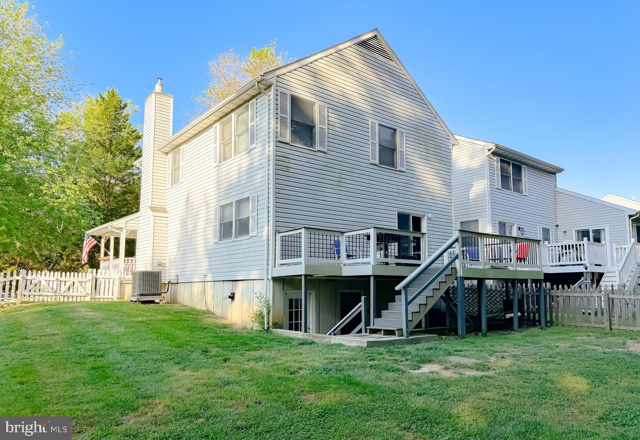 TWIN COVE - Residential