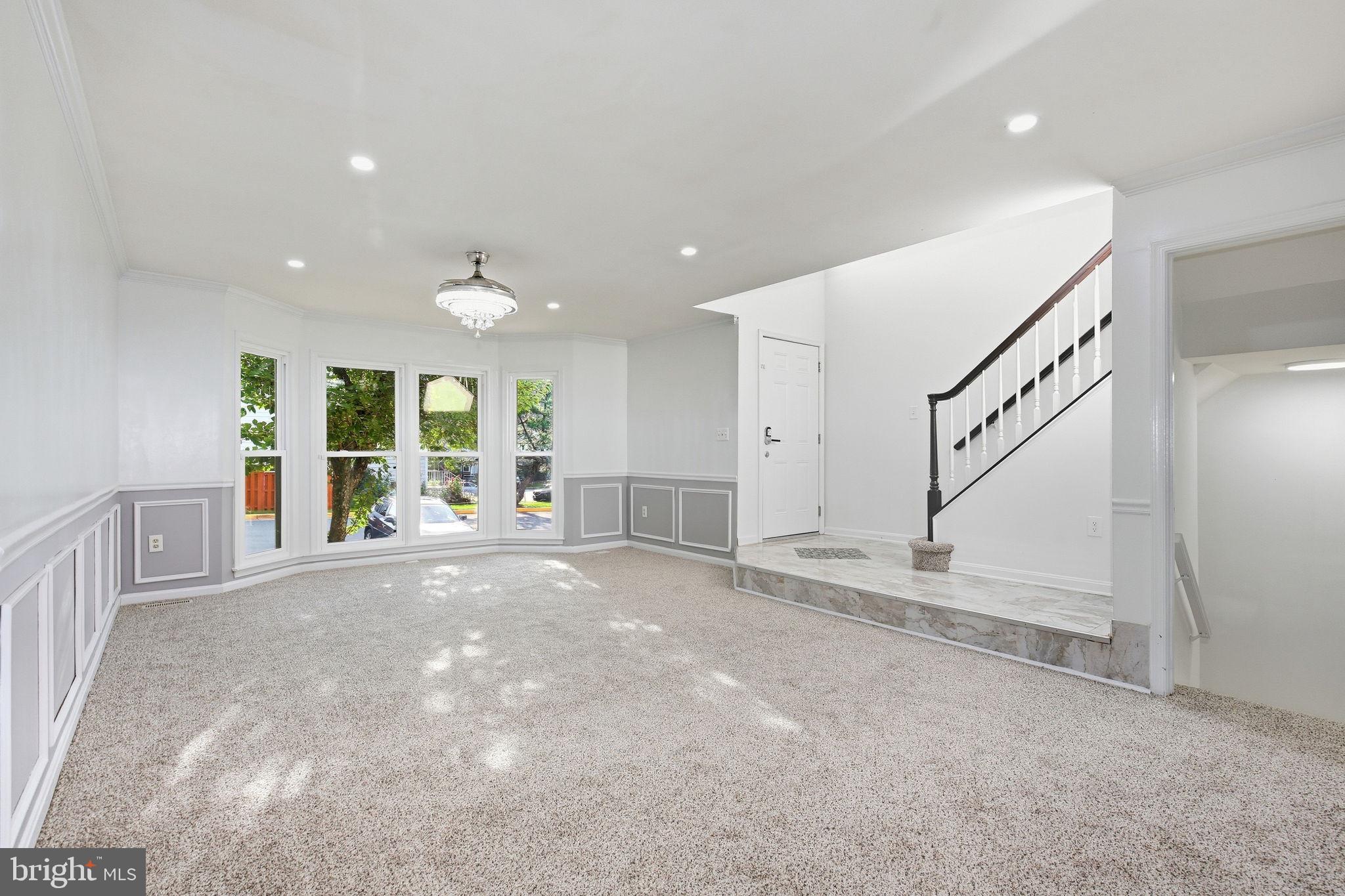 21881 SHALLOW ROCK SQUARE