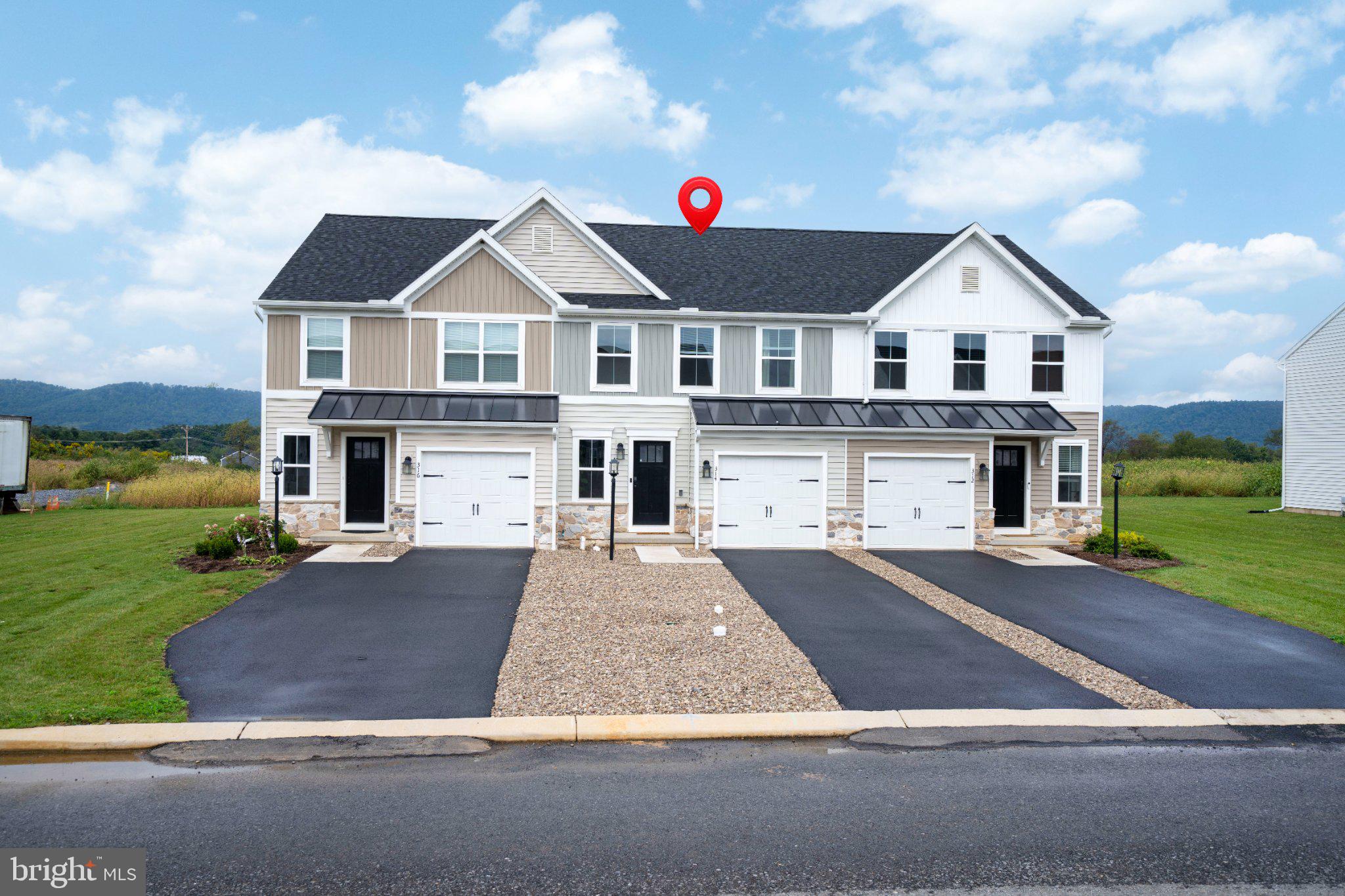 314 MAGNOLIA LANE