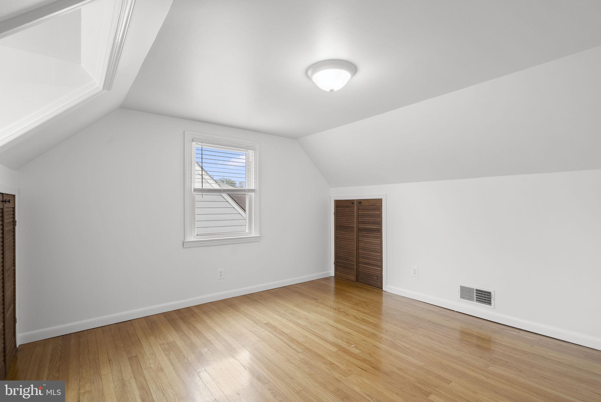 GLENMORE - Residential