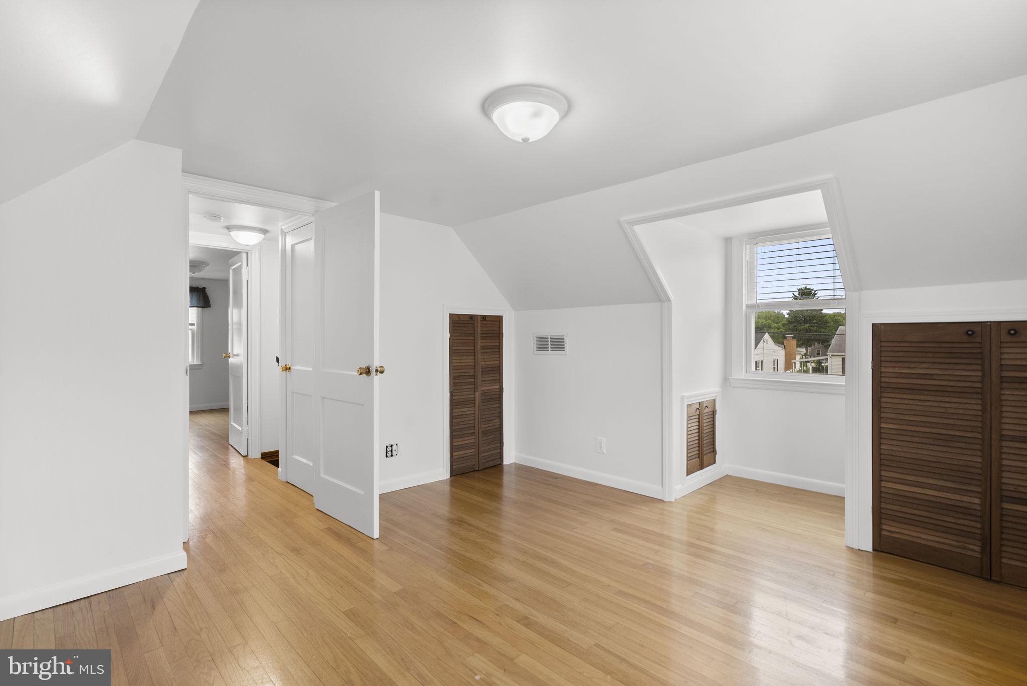 GLENMORE - Residential