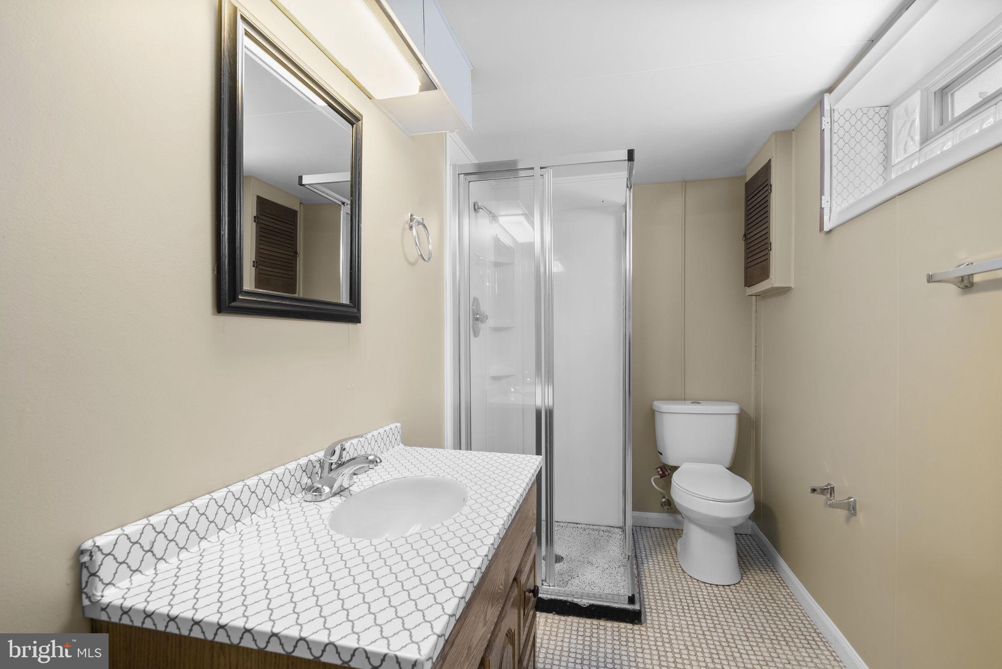 GLENMORE - Residential