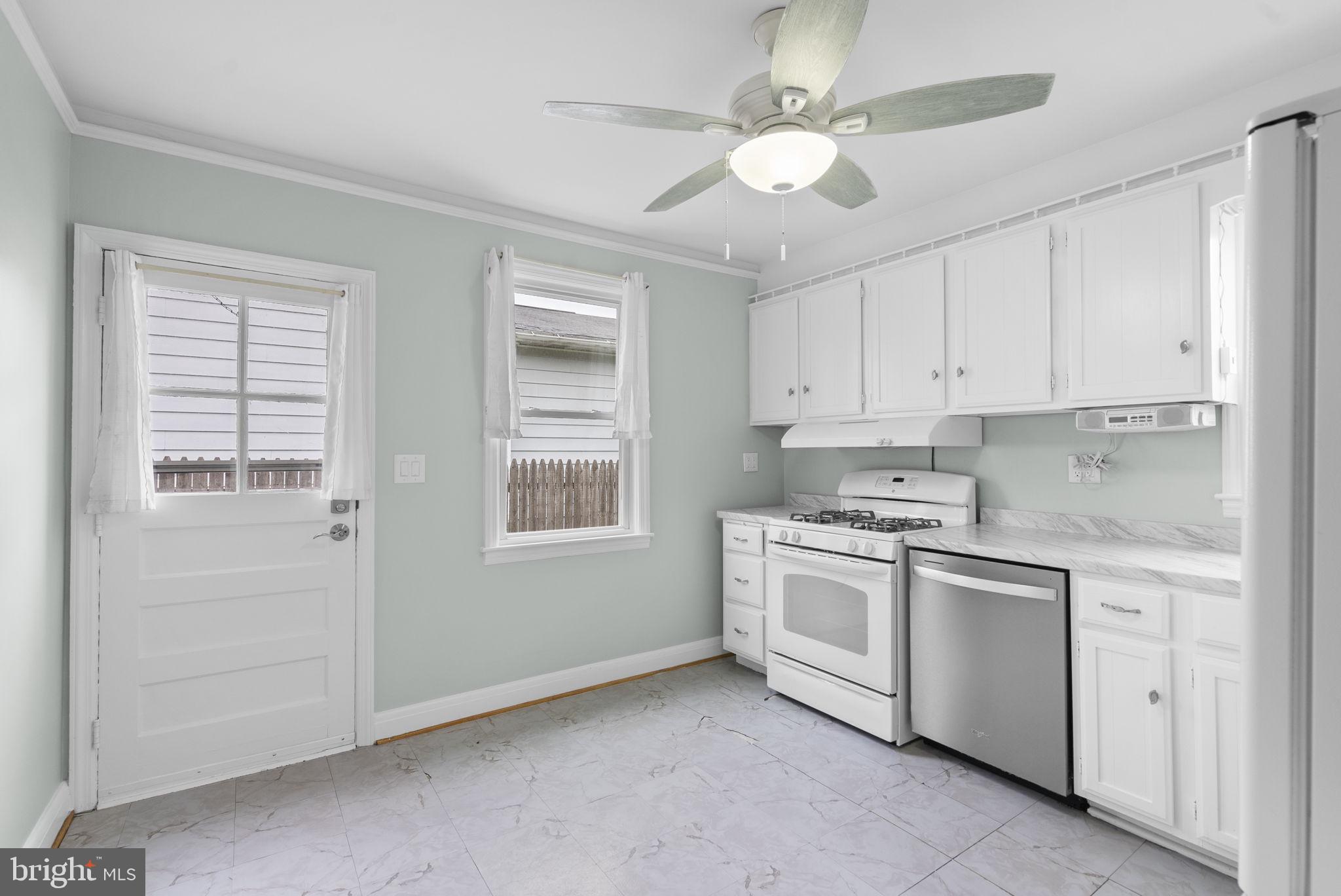 GLENMORE - Residential