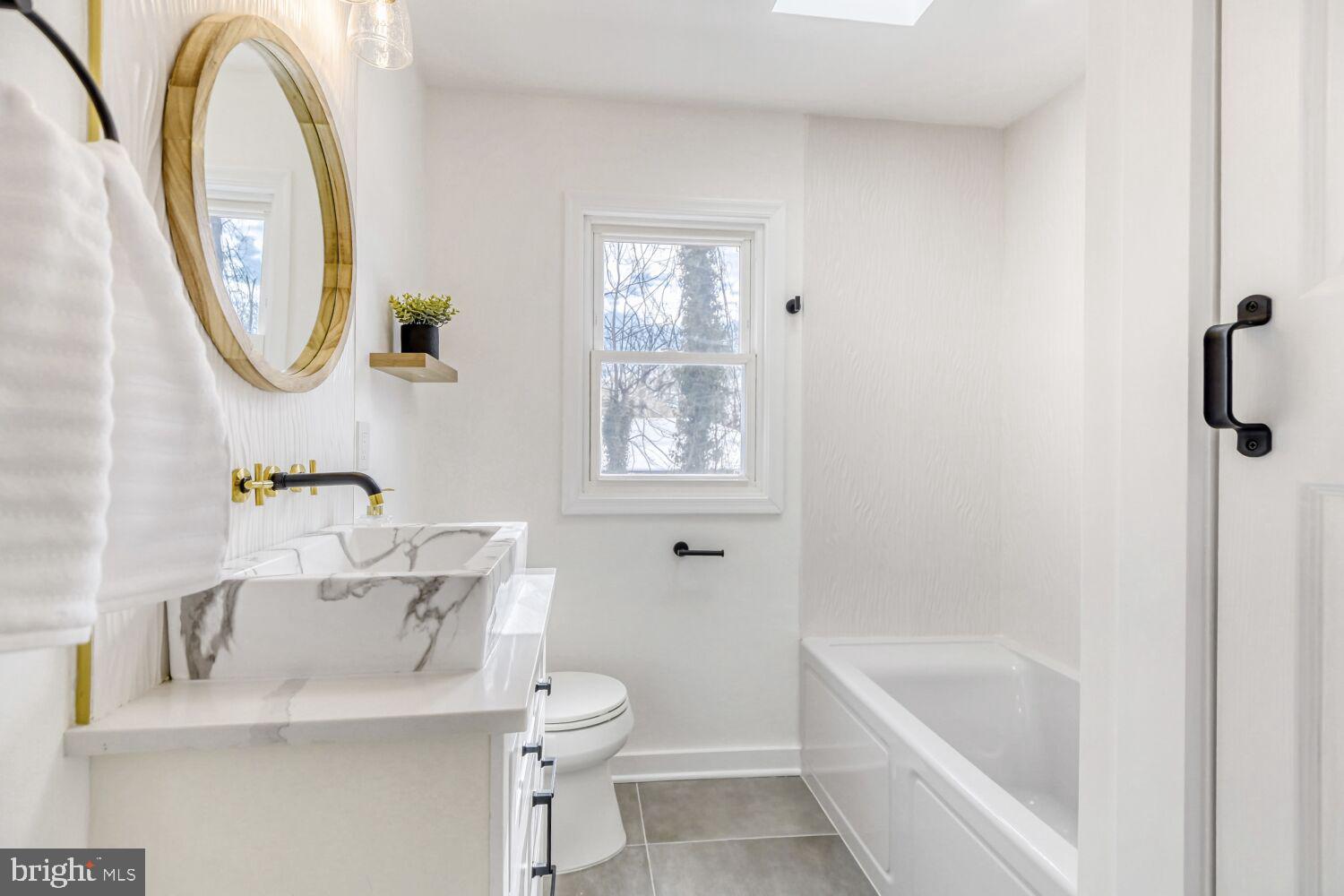 MELLINEE - Residential