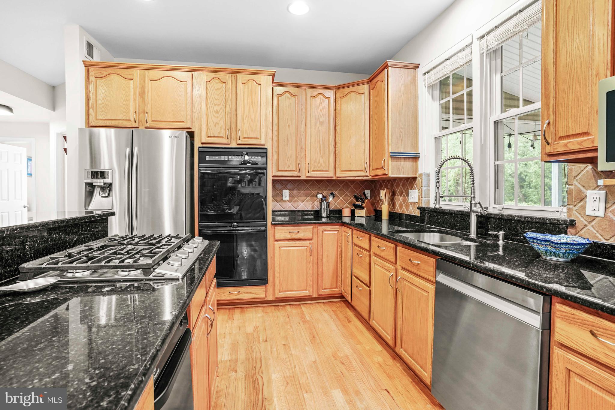 934 CROFTON VALLEY DRIVE