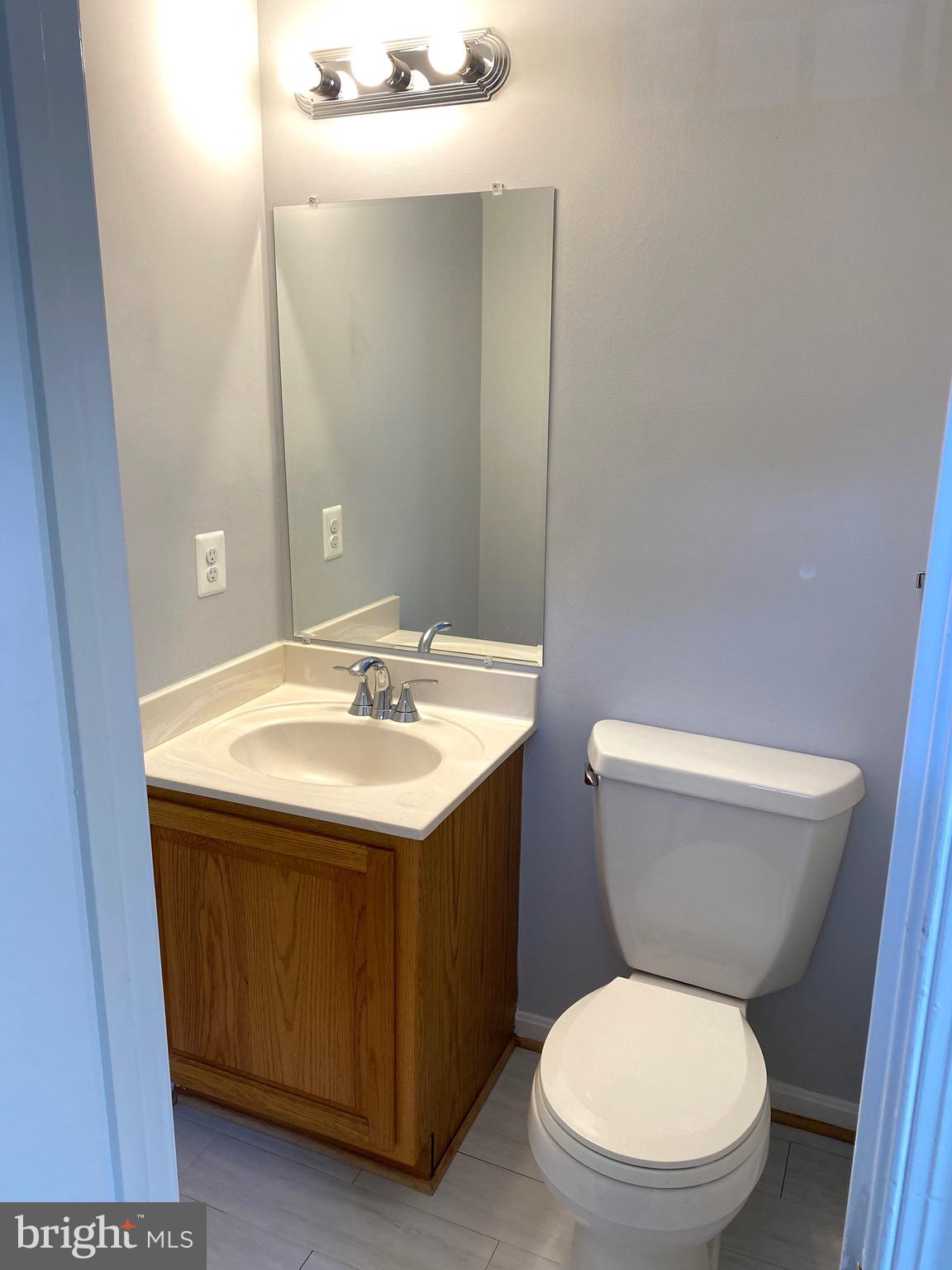 SARATOGA TOWNHOUSES - Residential Lease