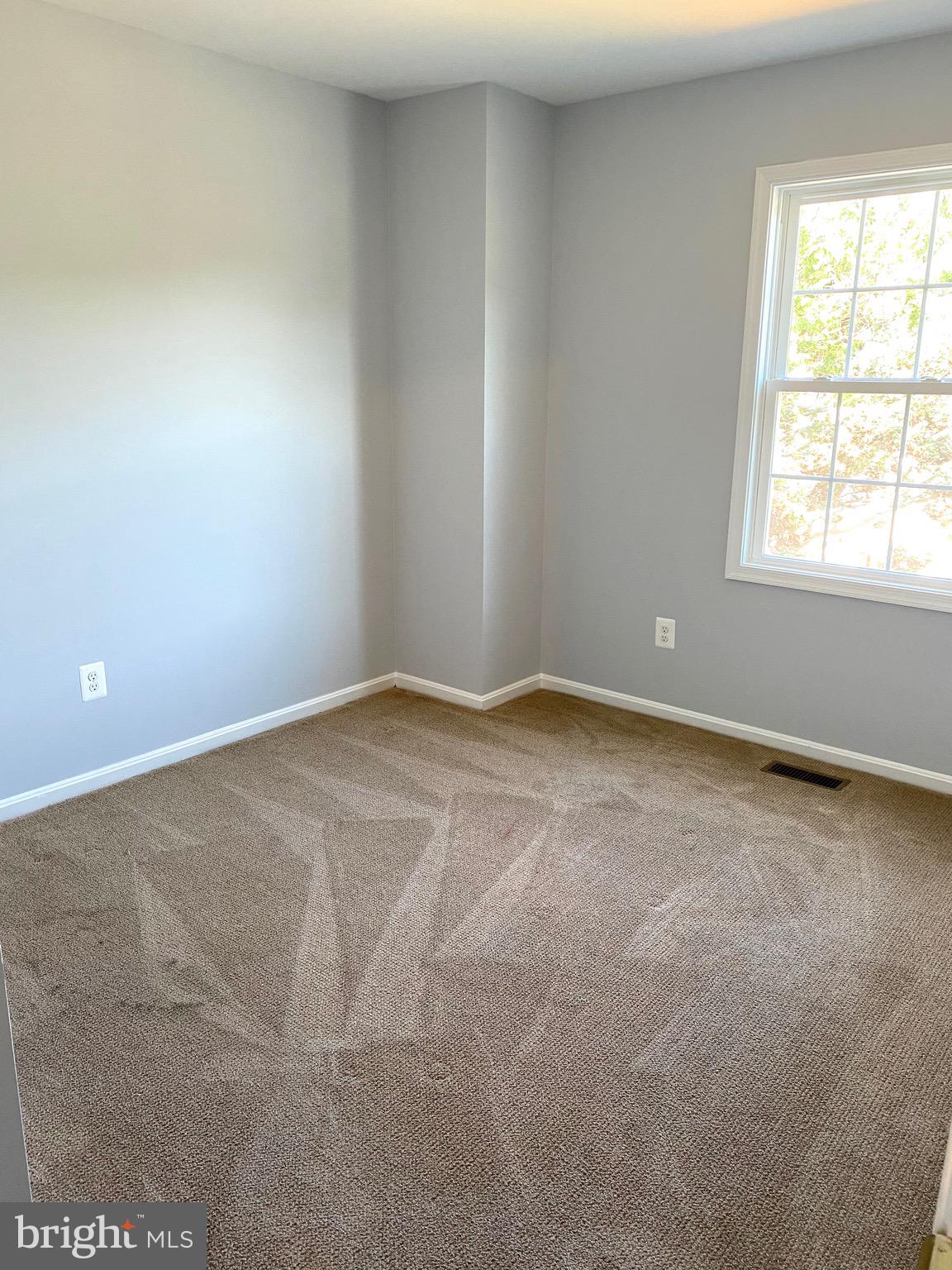 SARATOGA TOWNHOUSES - Residential Lease