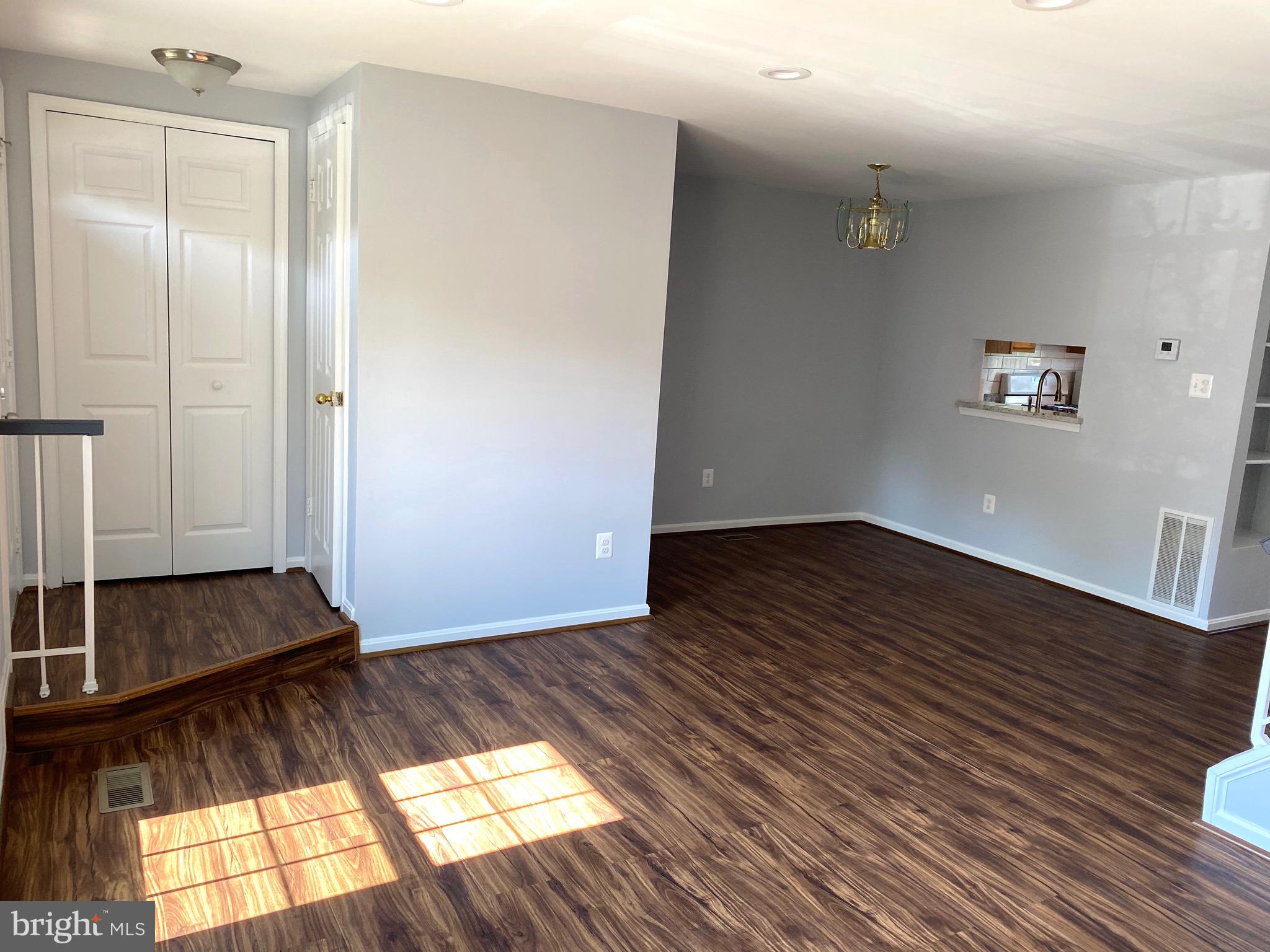 SARATOGA TOWNHOUSES - Residential Lease