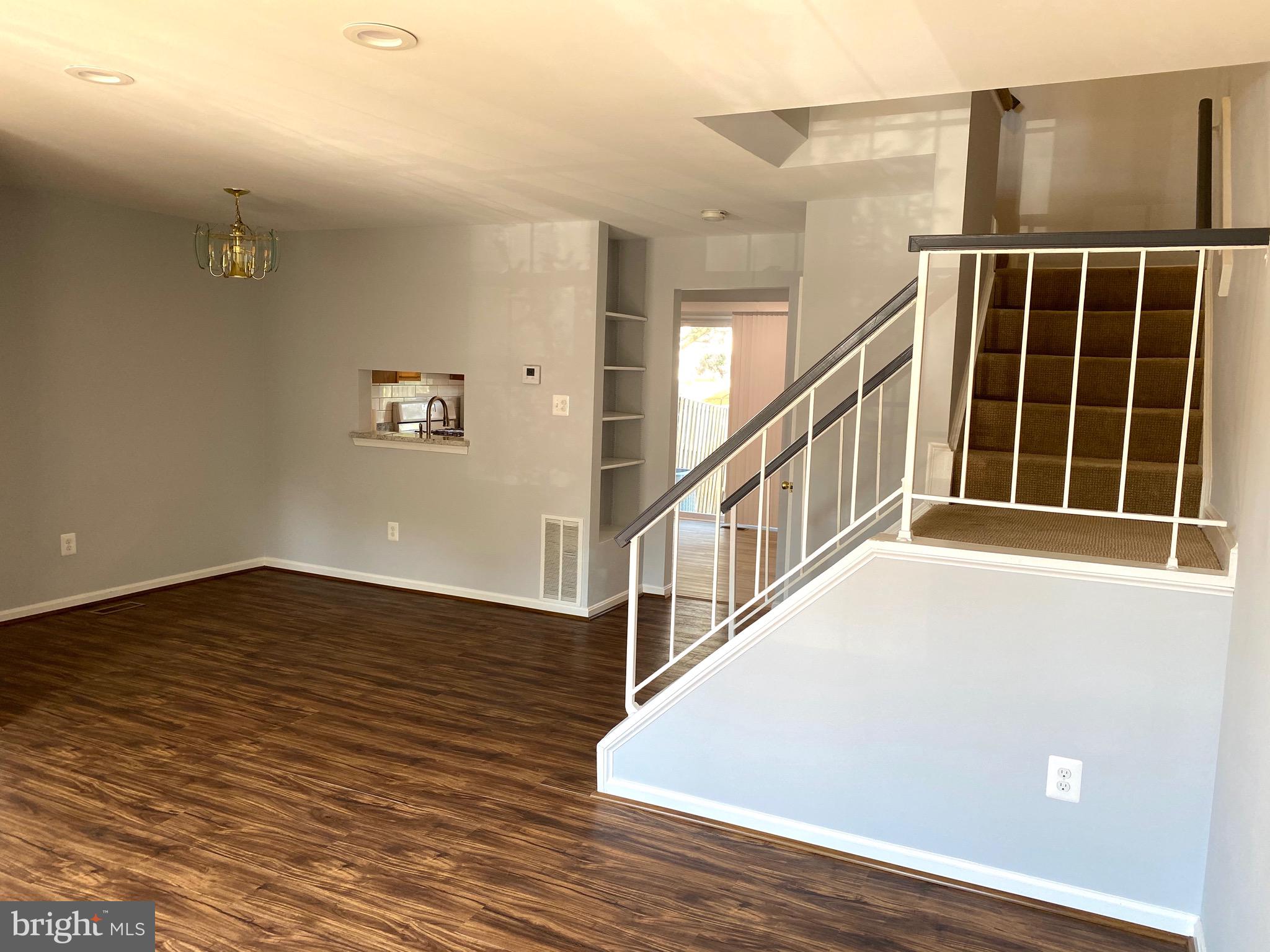 SARATOGA TOWNHOUSES - Residential Lease