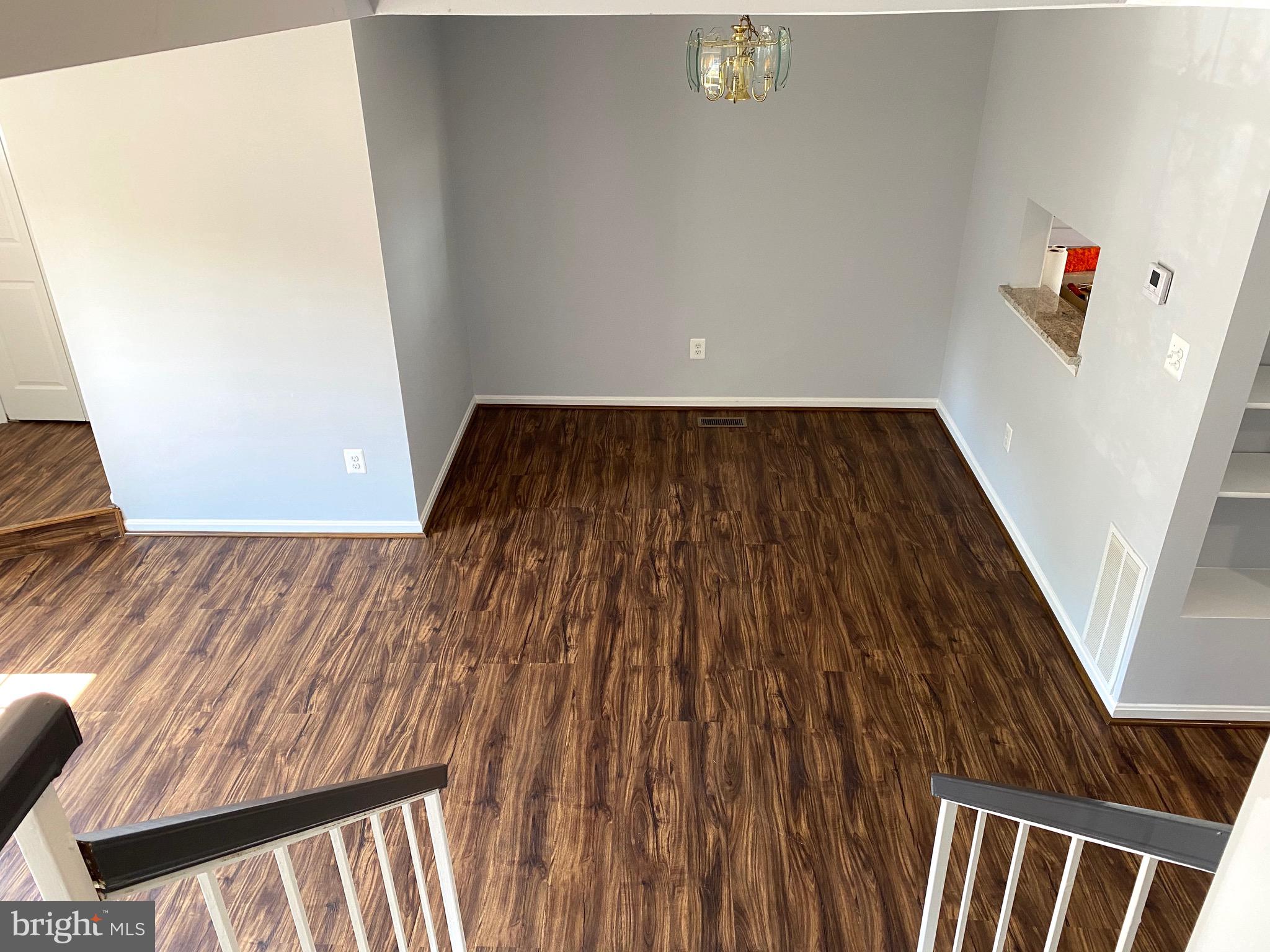 SARATOGA TOWNHOUSES - Residential Lease