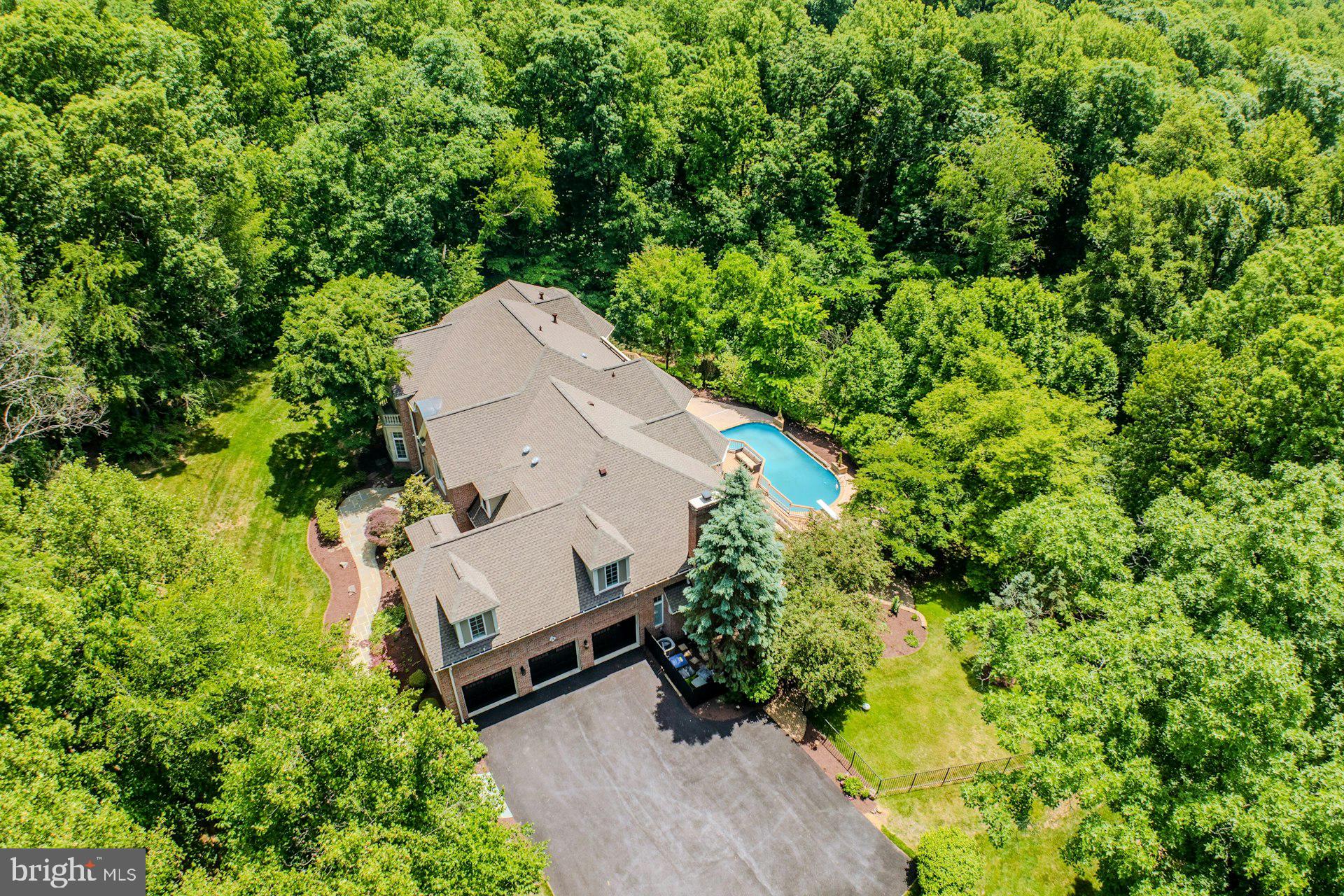 BEACON HILL - Residential