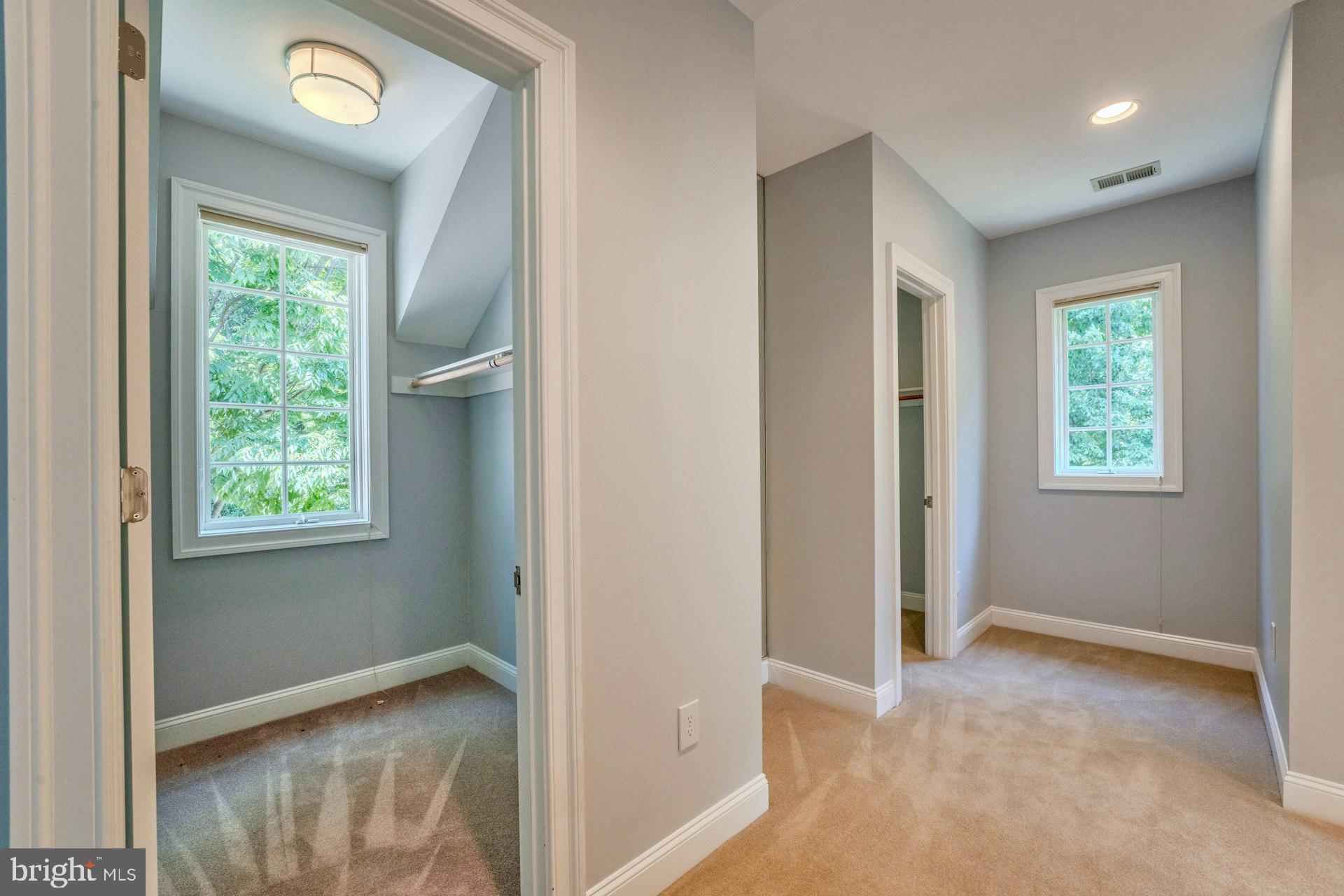 BEACON HILL - Residential