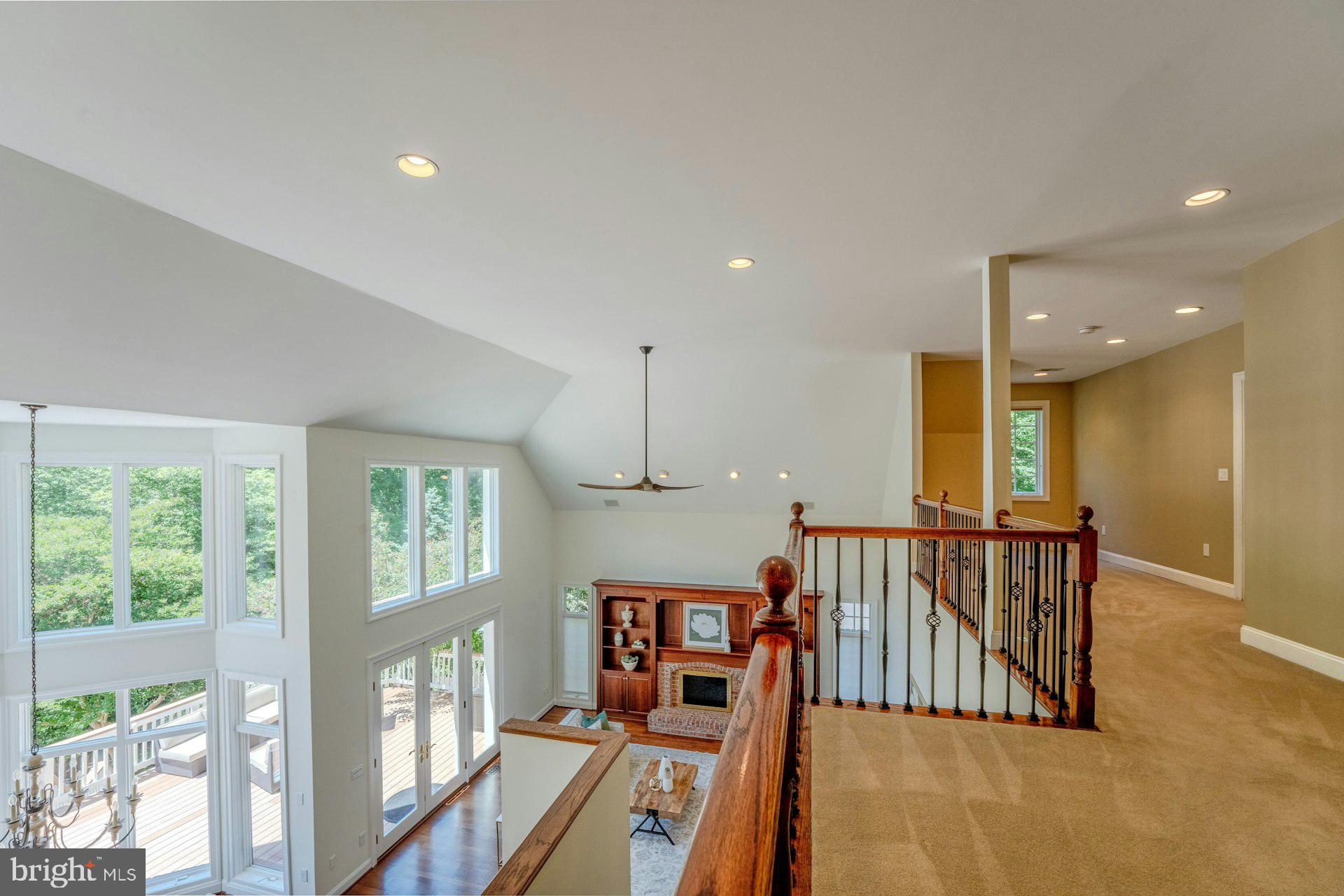 BEACON HILL - Residential