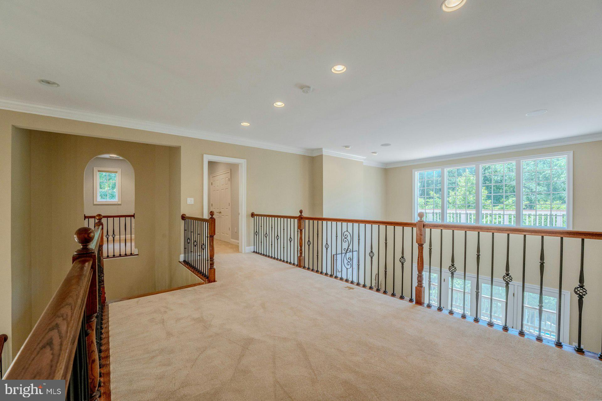 BEACON HILL - Residential