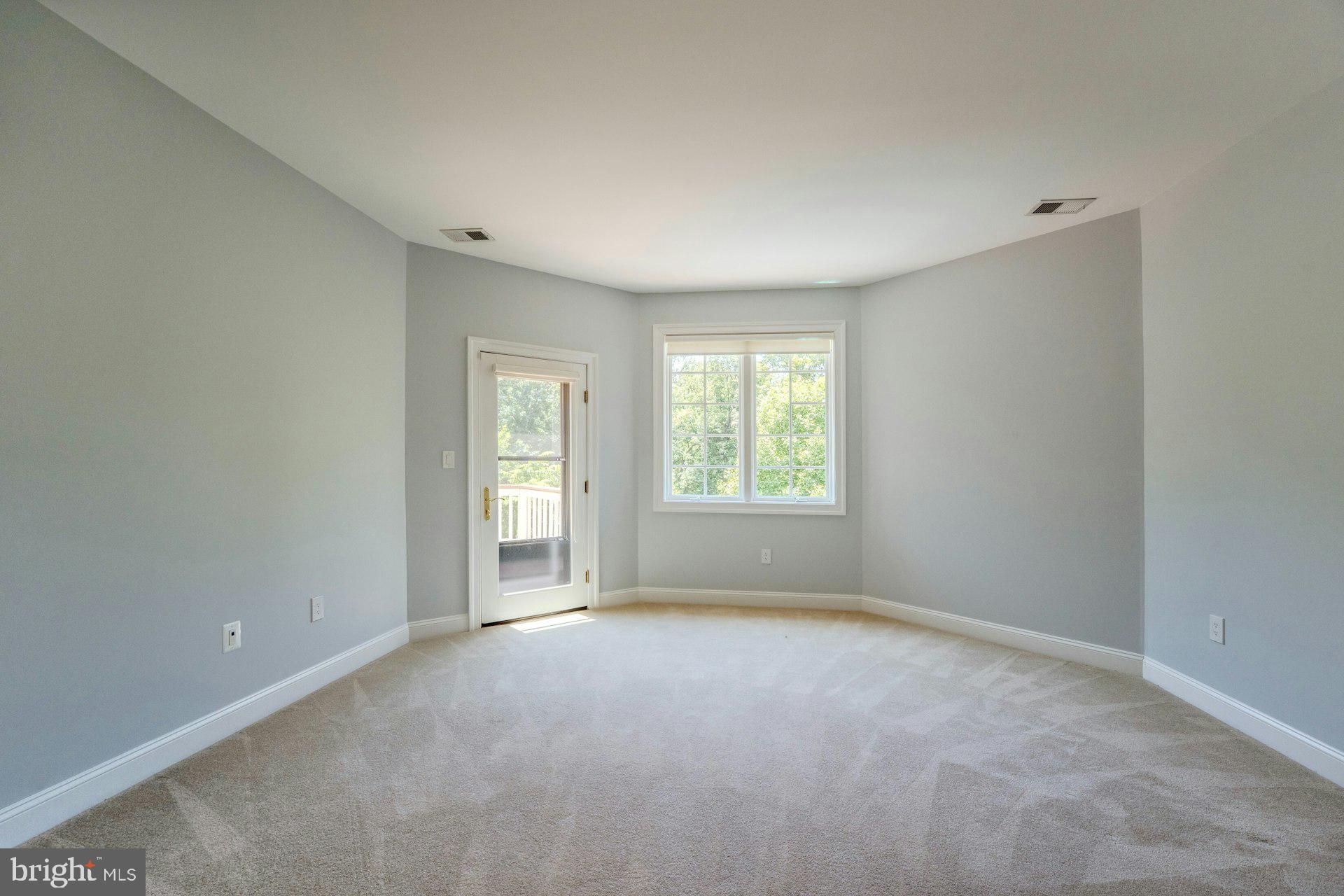 BEACON HILL - Residential