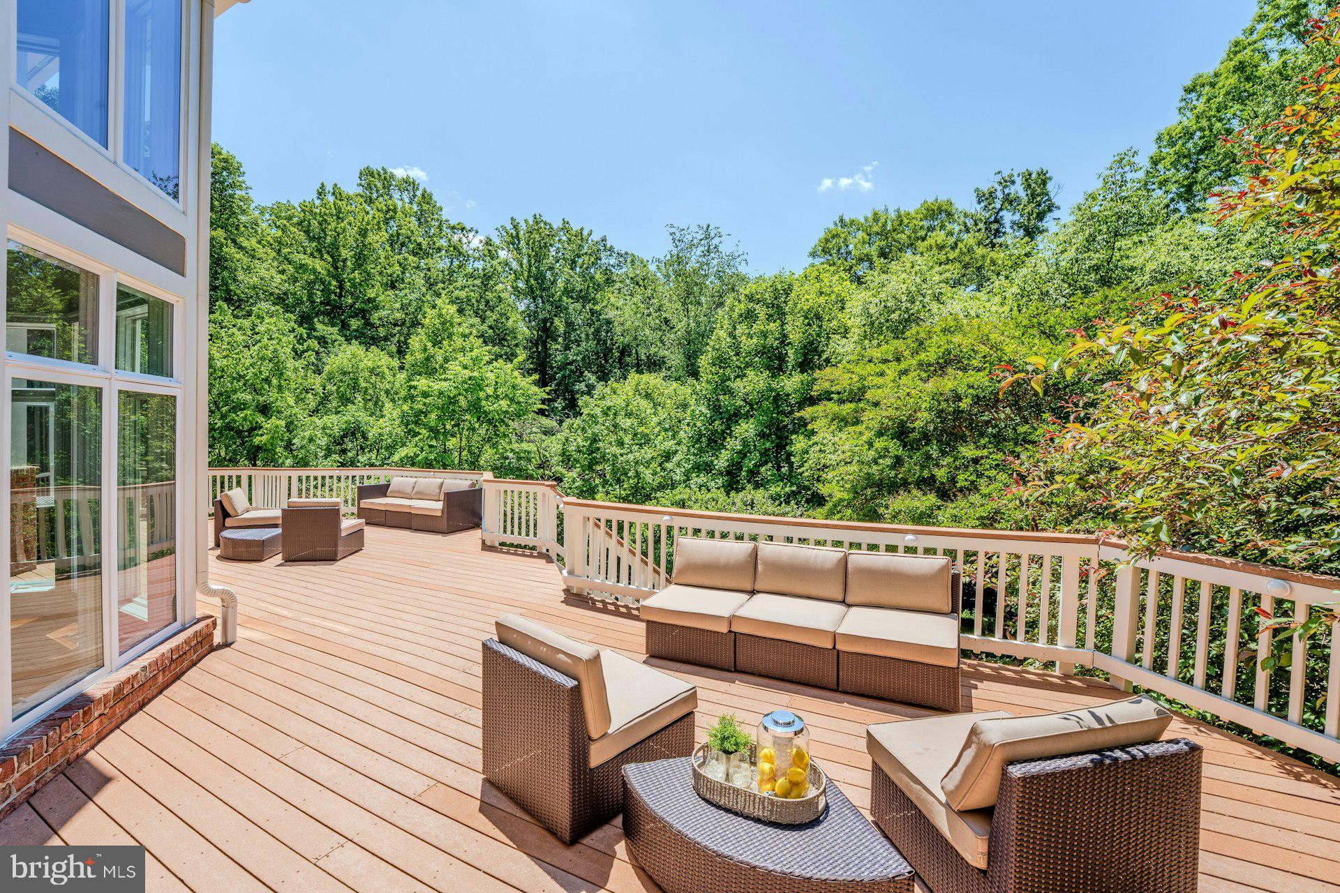 BEACON HILL - Residential