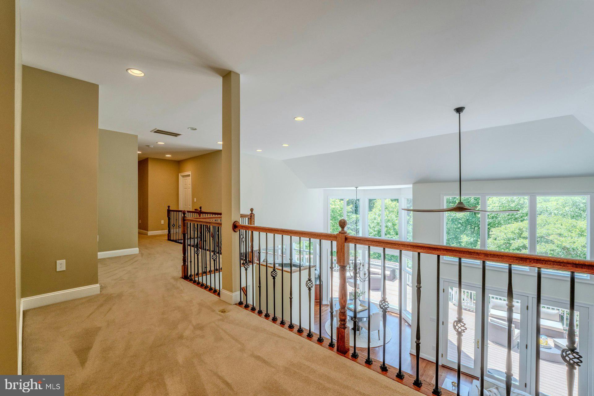 BEACON HILL - Residential