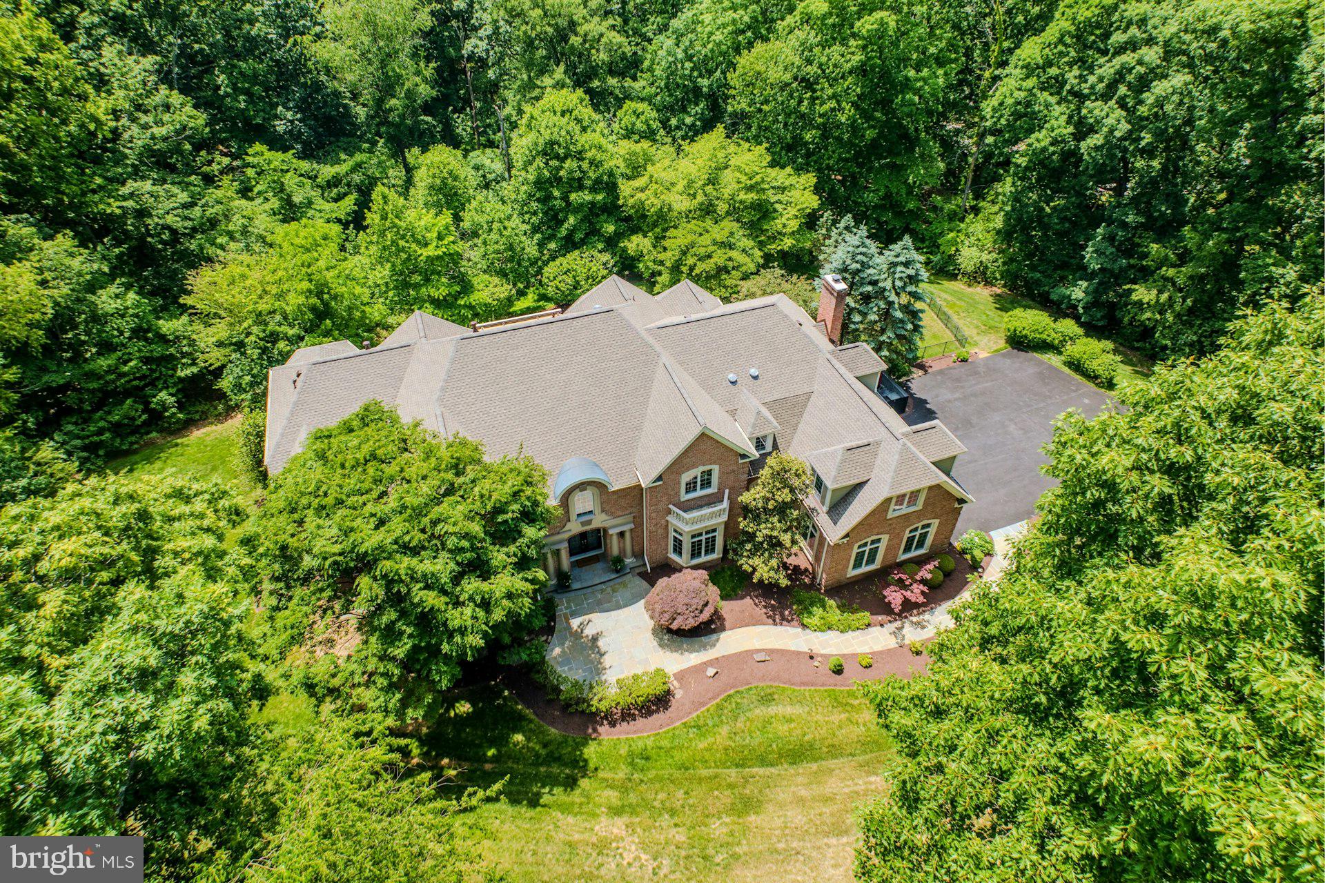 BEACON HILL - Residential