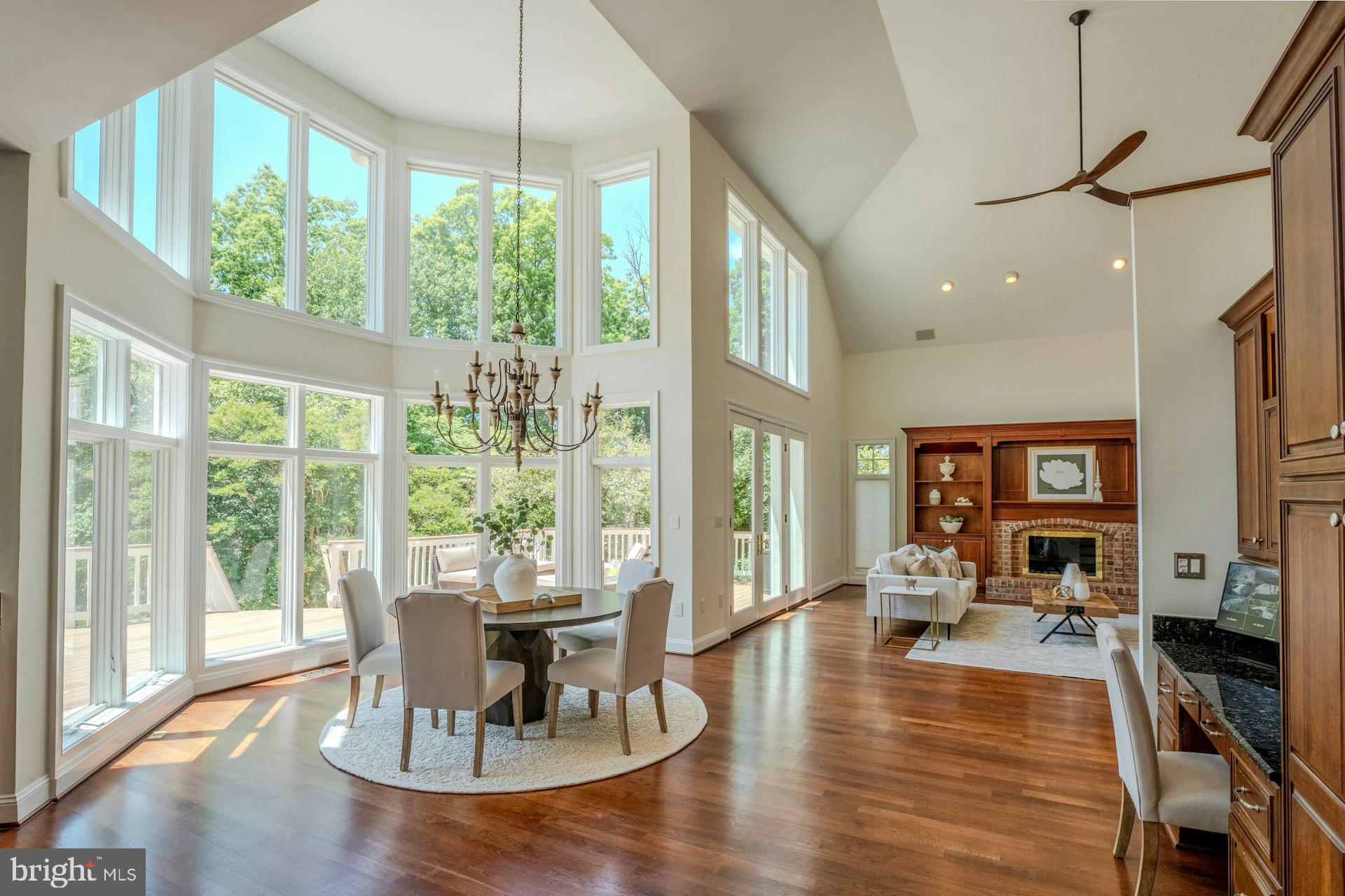 BEACON HILL - Residential