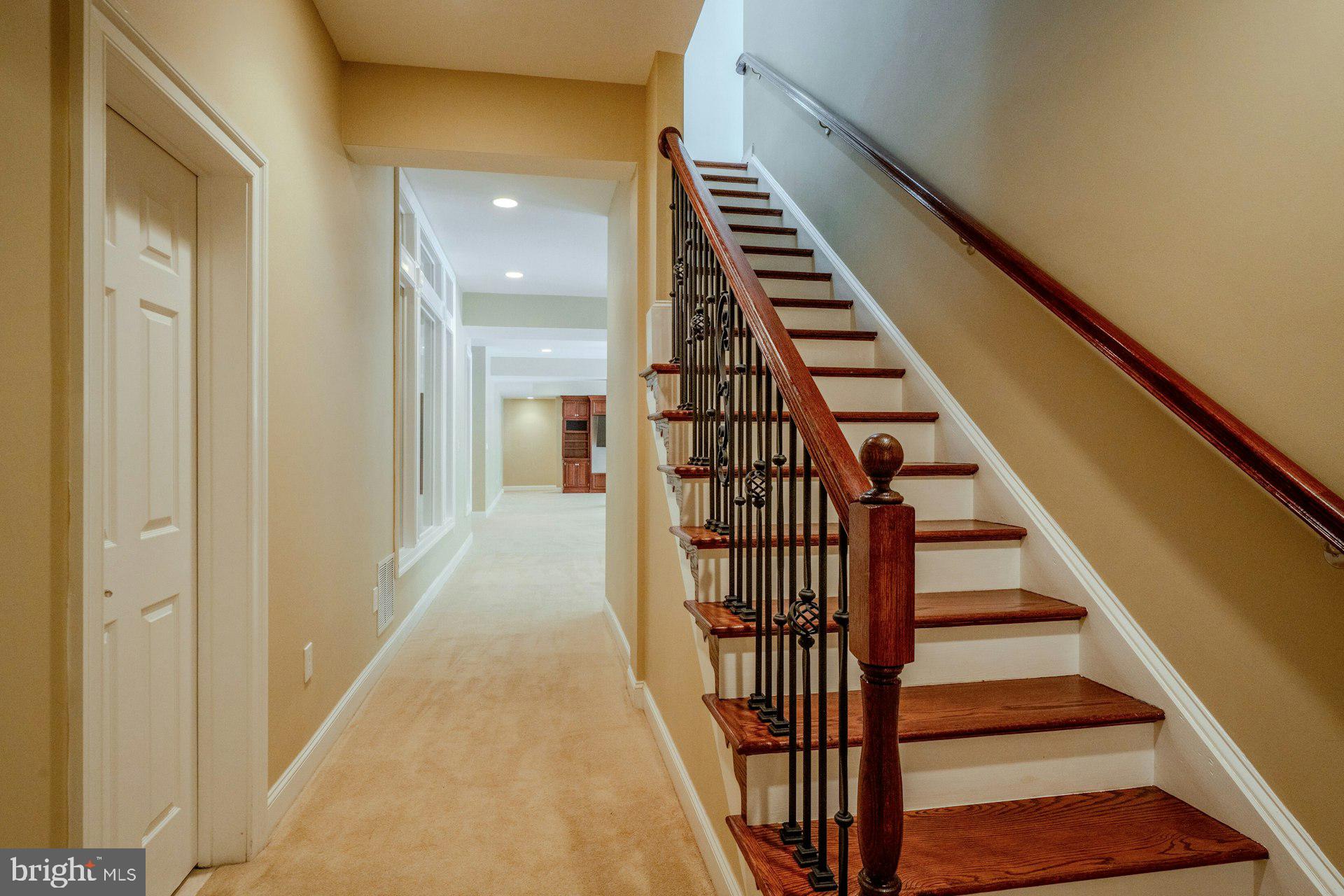 BEACON HILL - Residential