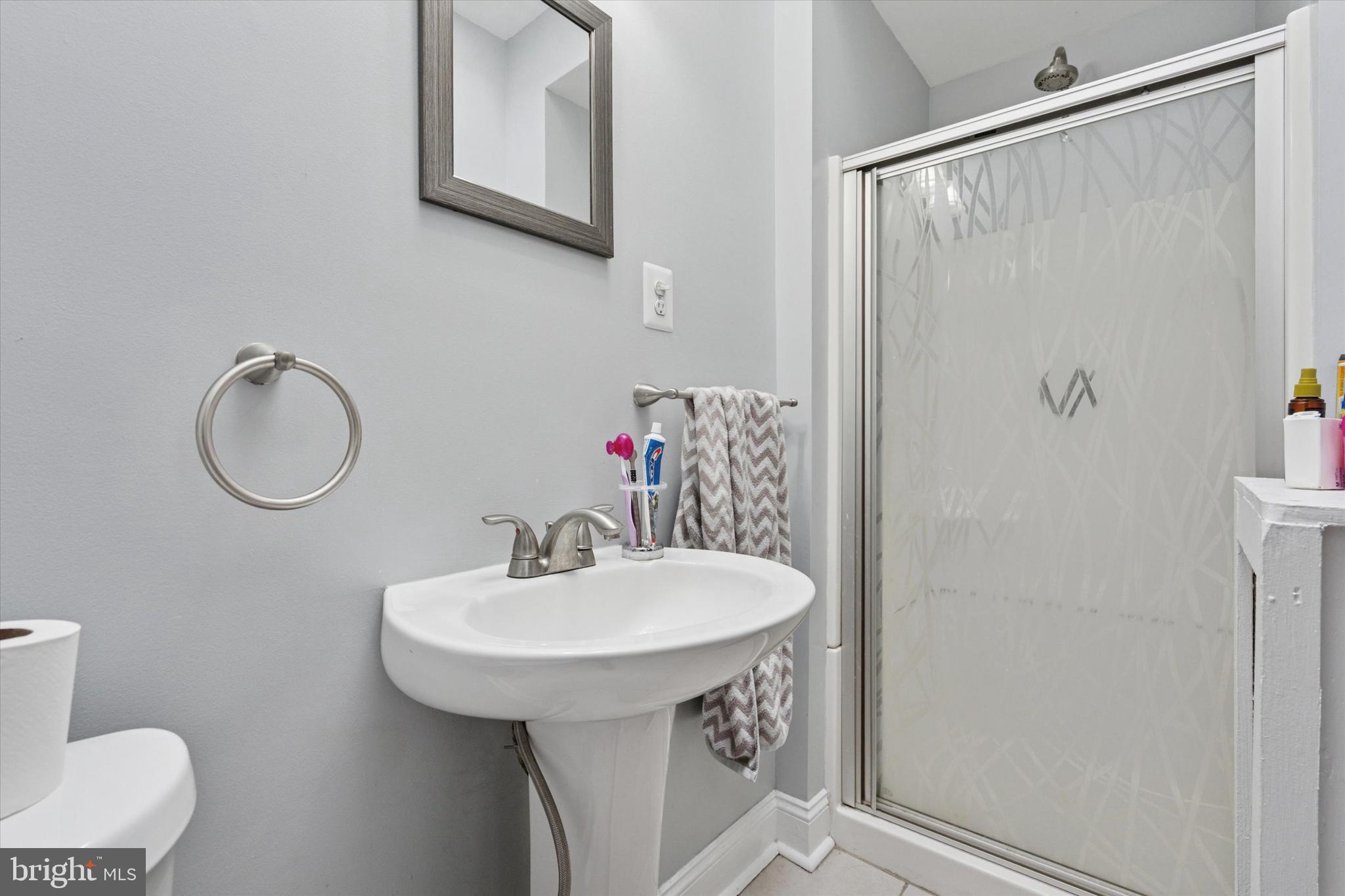 MAYFAIR - Residential