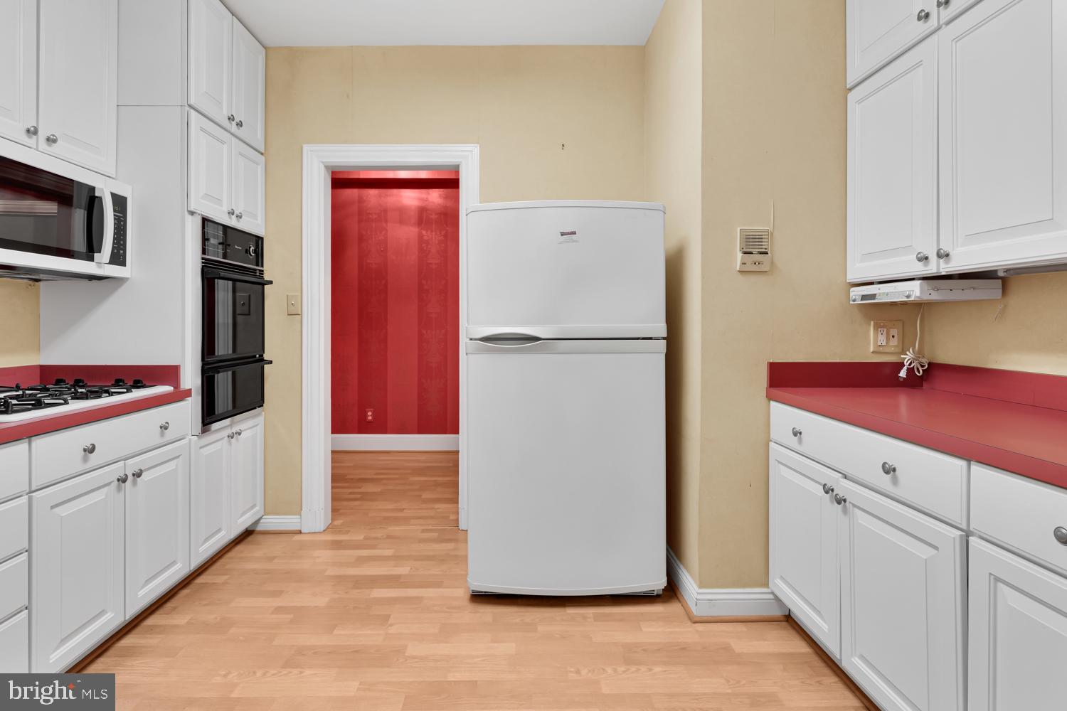 TUSCANY-CANTERBURY - Residential