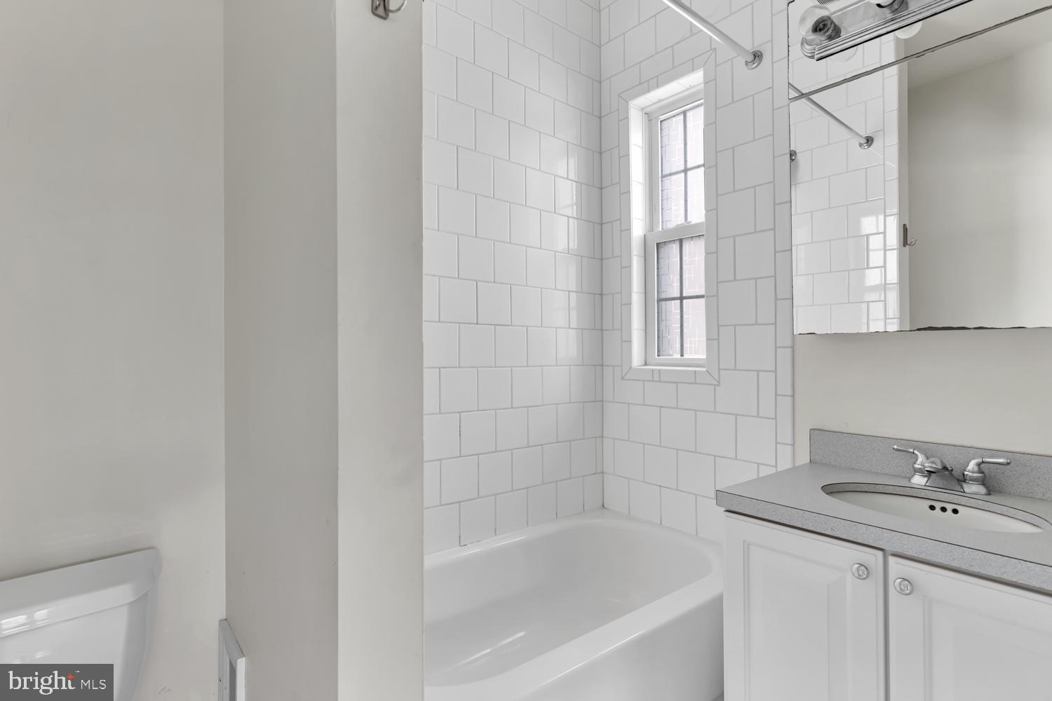 TUSCANY-CANTERBURY - Residential