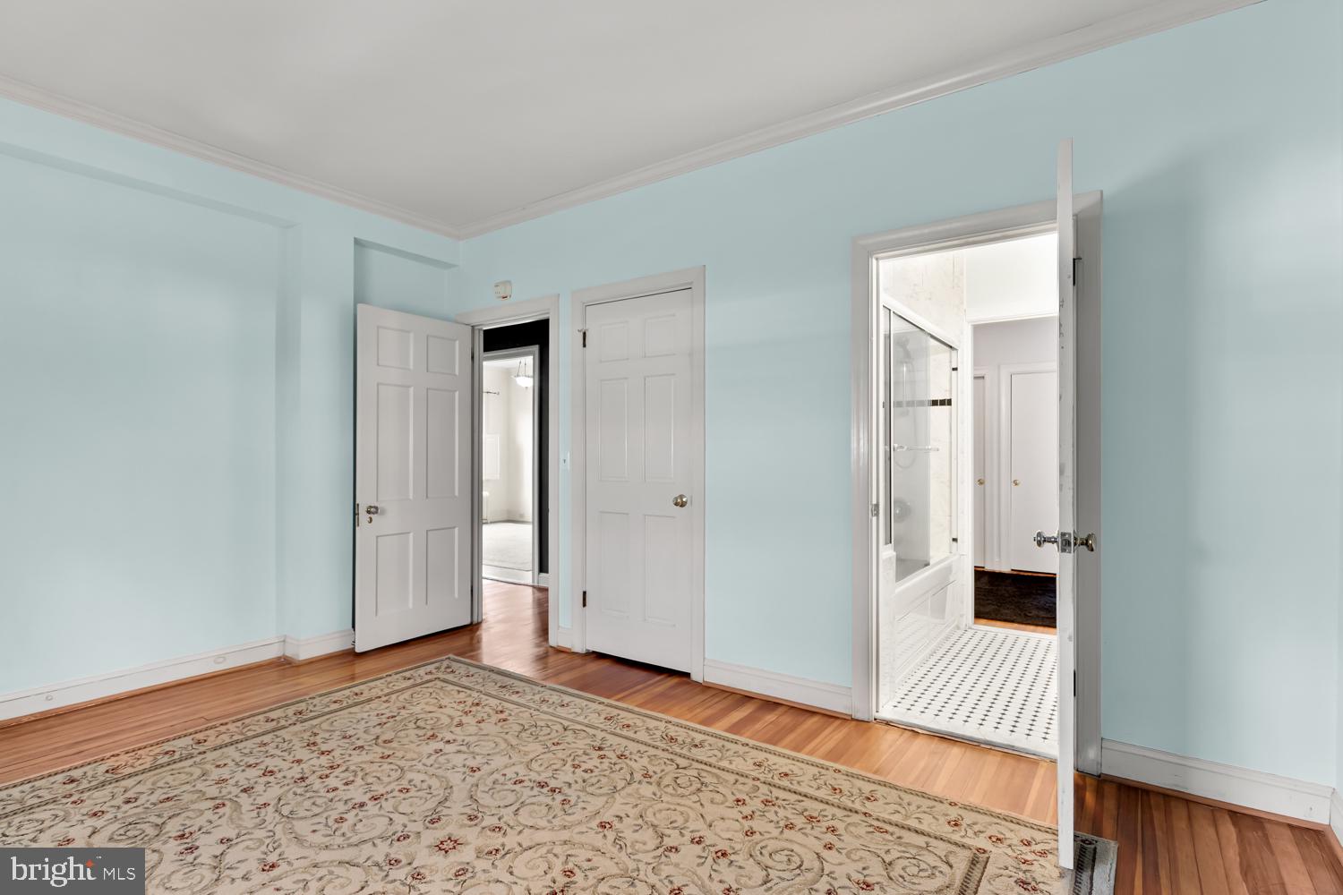 TUSCANY-CANTERBURY - Residential