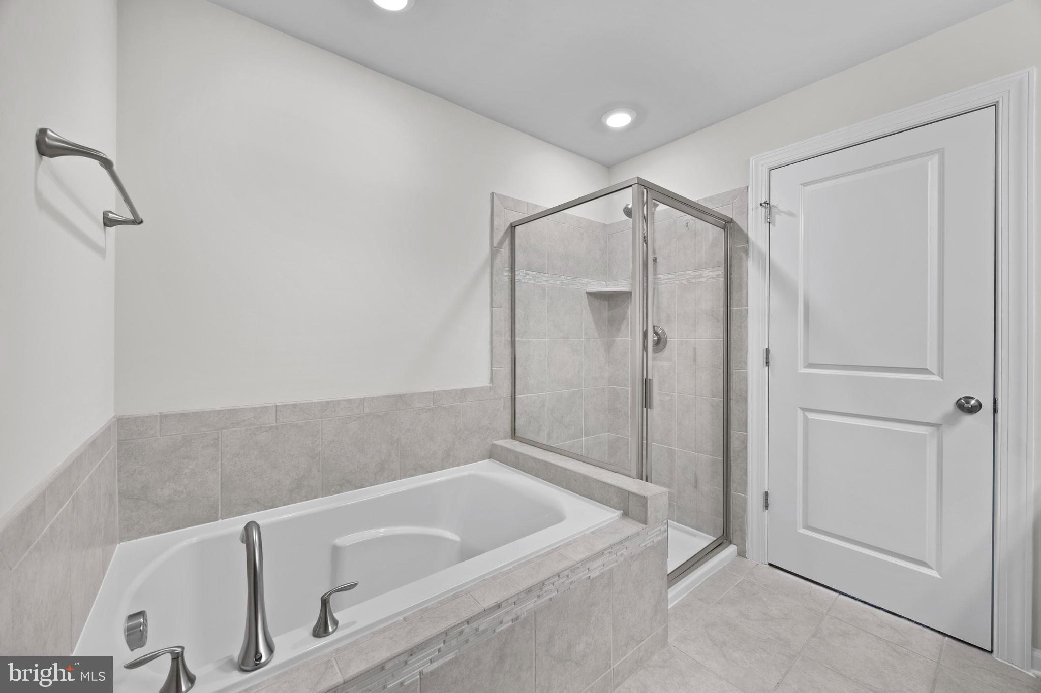 JEFFERSON PLACE - Residential