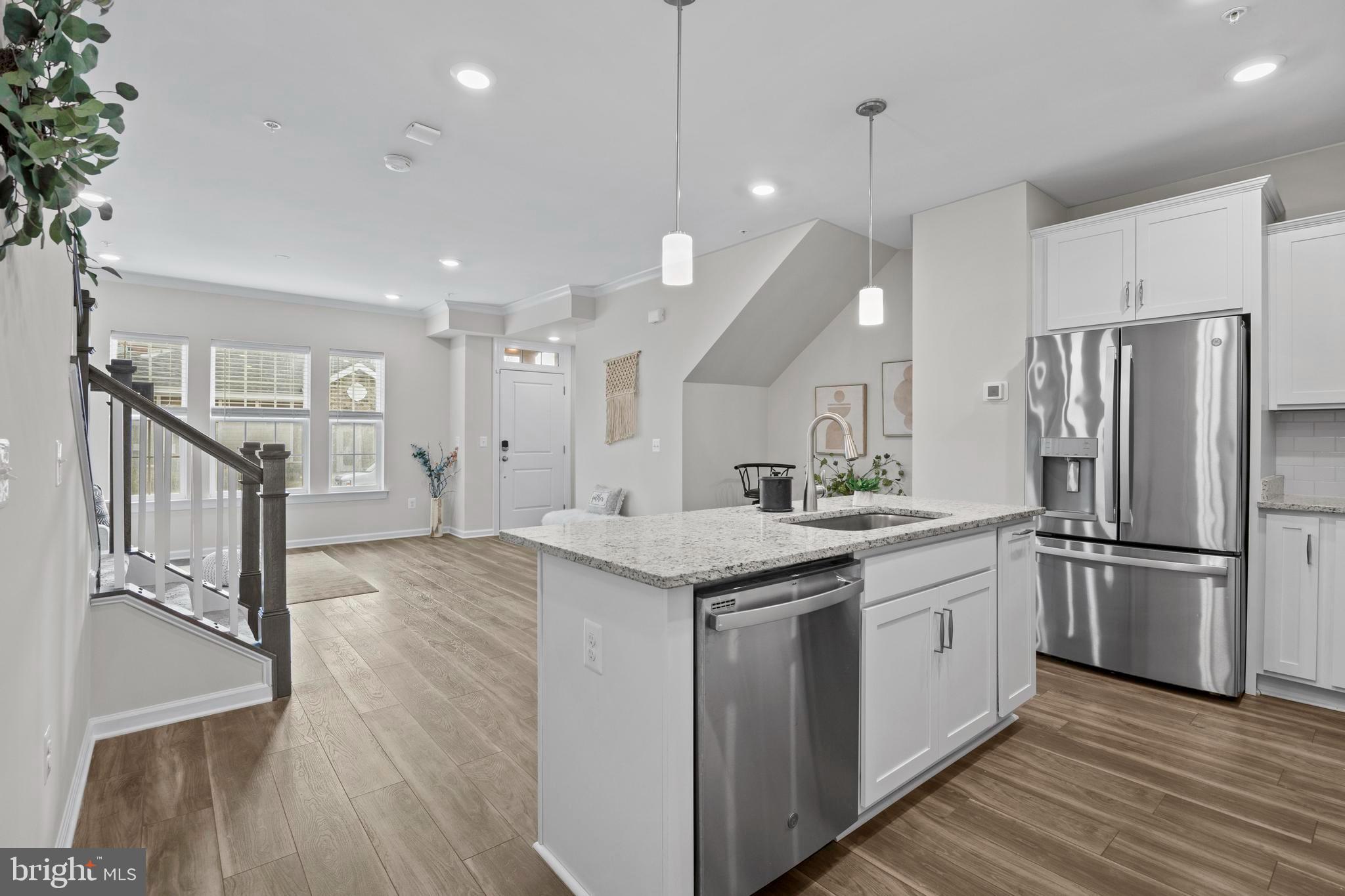 JEFFERSON PLACE - Residential