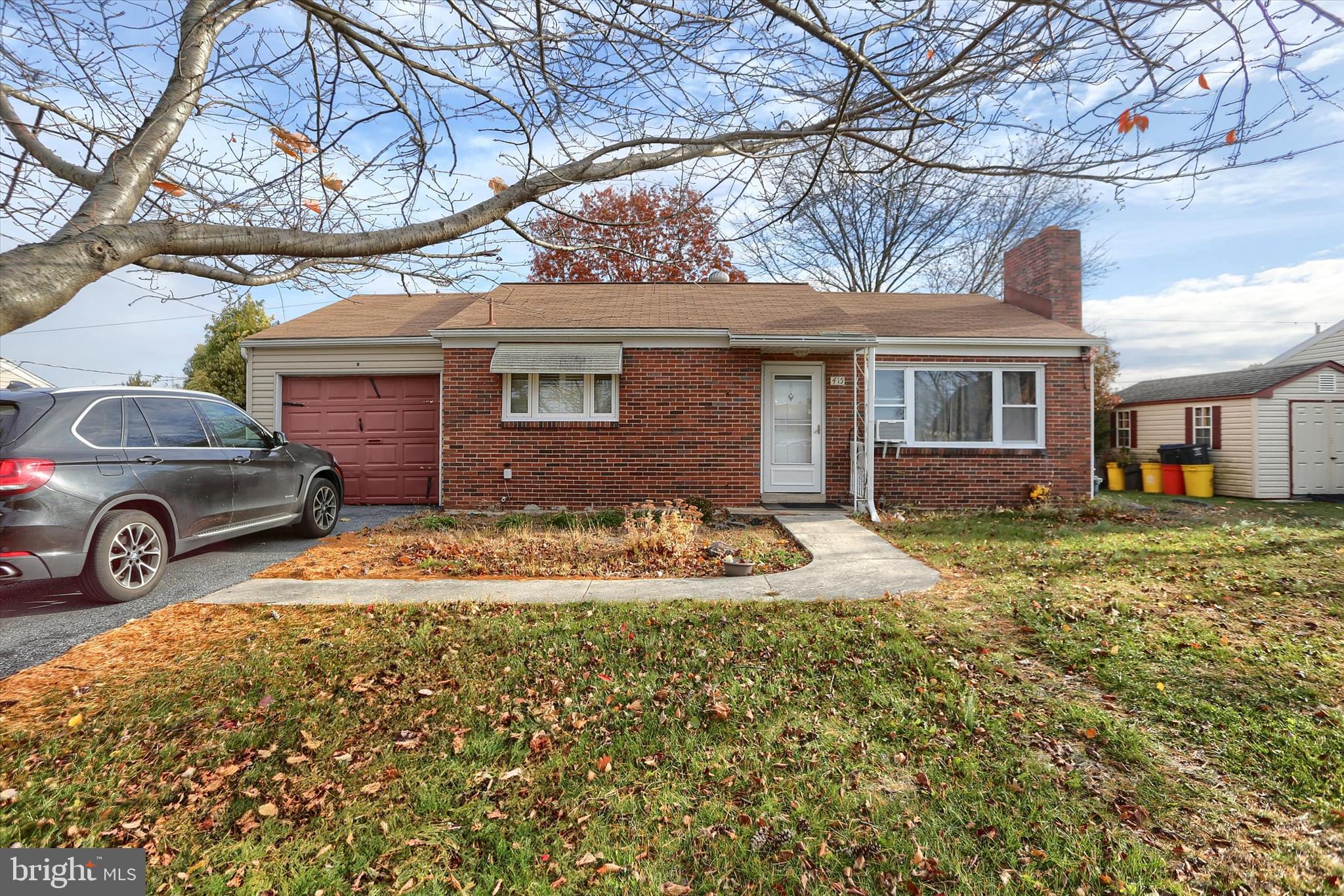 415 N PROGRESS AVENUE