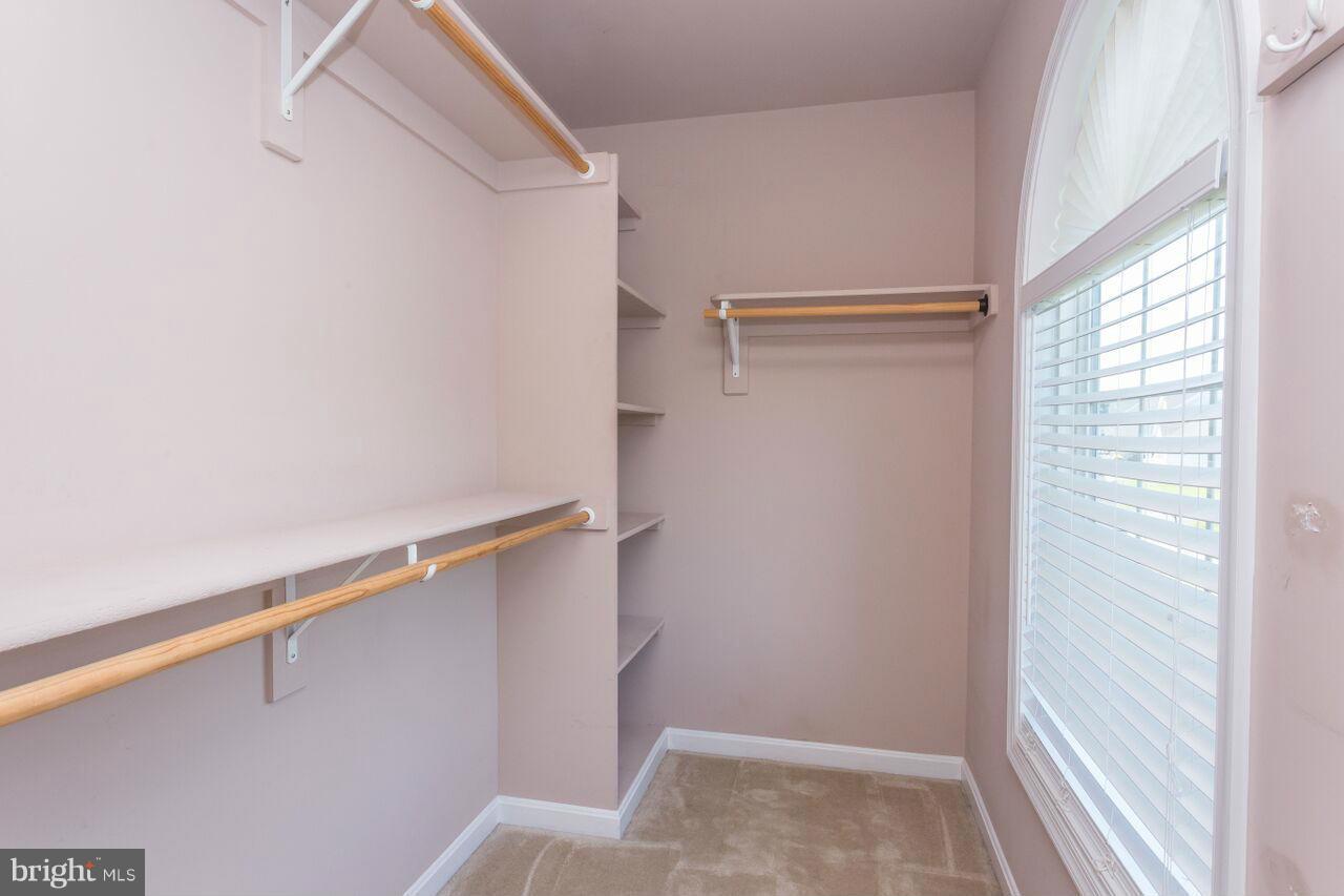 BROOKFIELD HILLS - Residential