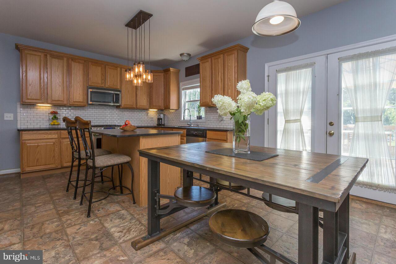 BROOKFIELD HILLS - Residential